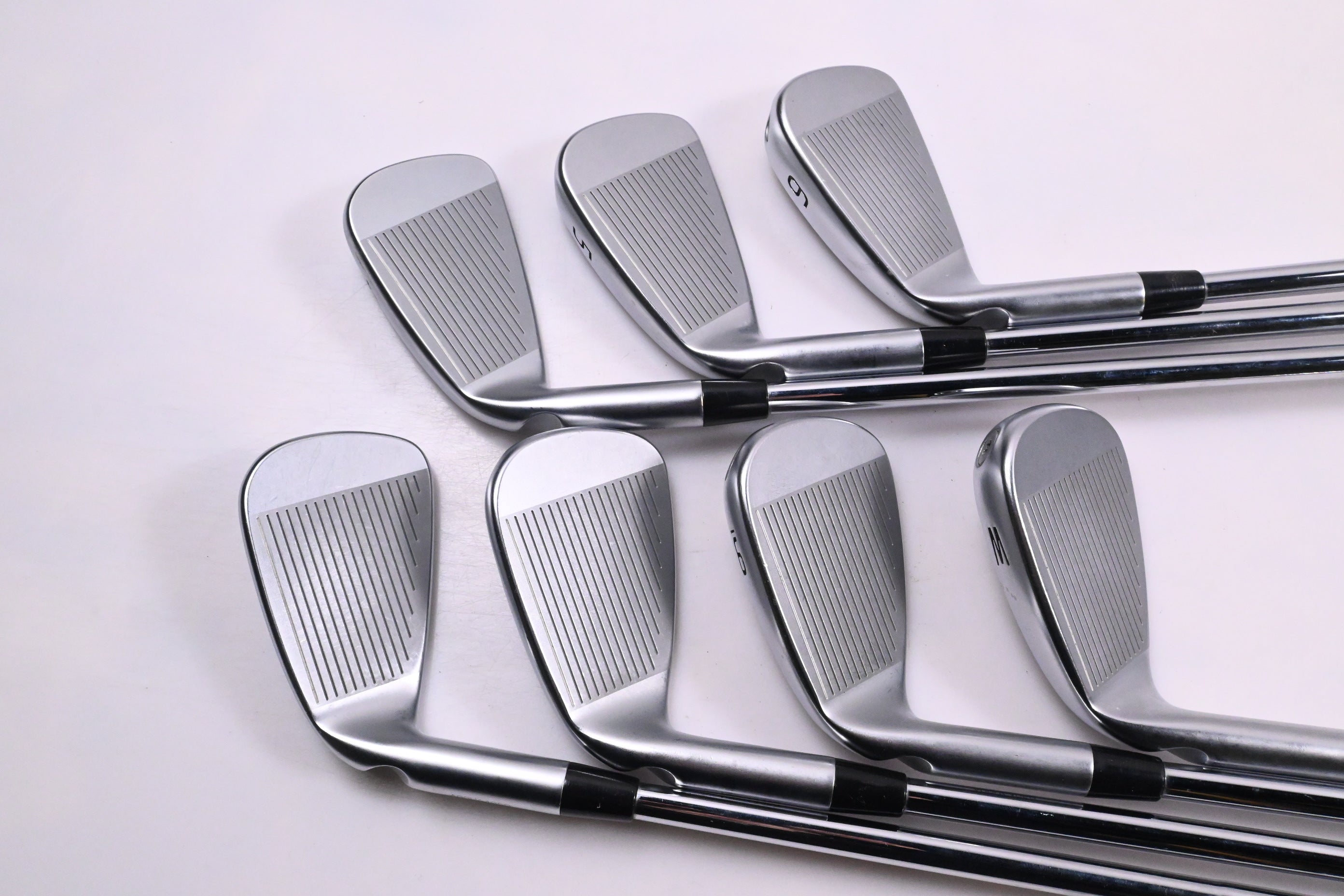 Ping i230 Irons / 4-PW / Red Dot / X-Flex N.S.Pro Modus3 Tour 105 Shafts