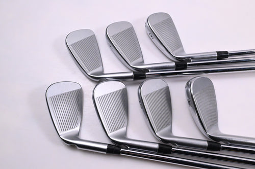 Ping i230 Irons / 4-PW / Red Dot / X-Flex N.S.Pro Modus3 Tour 105 Shafts