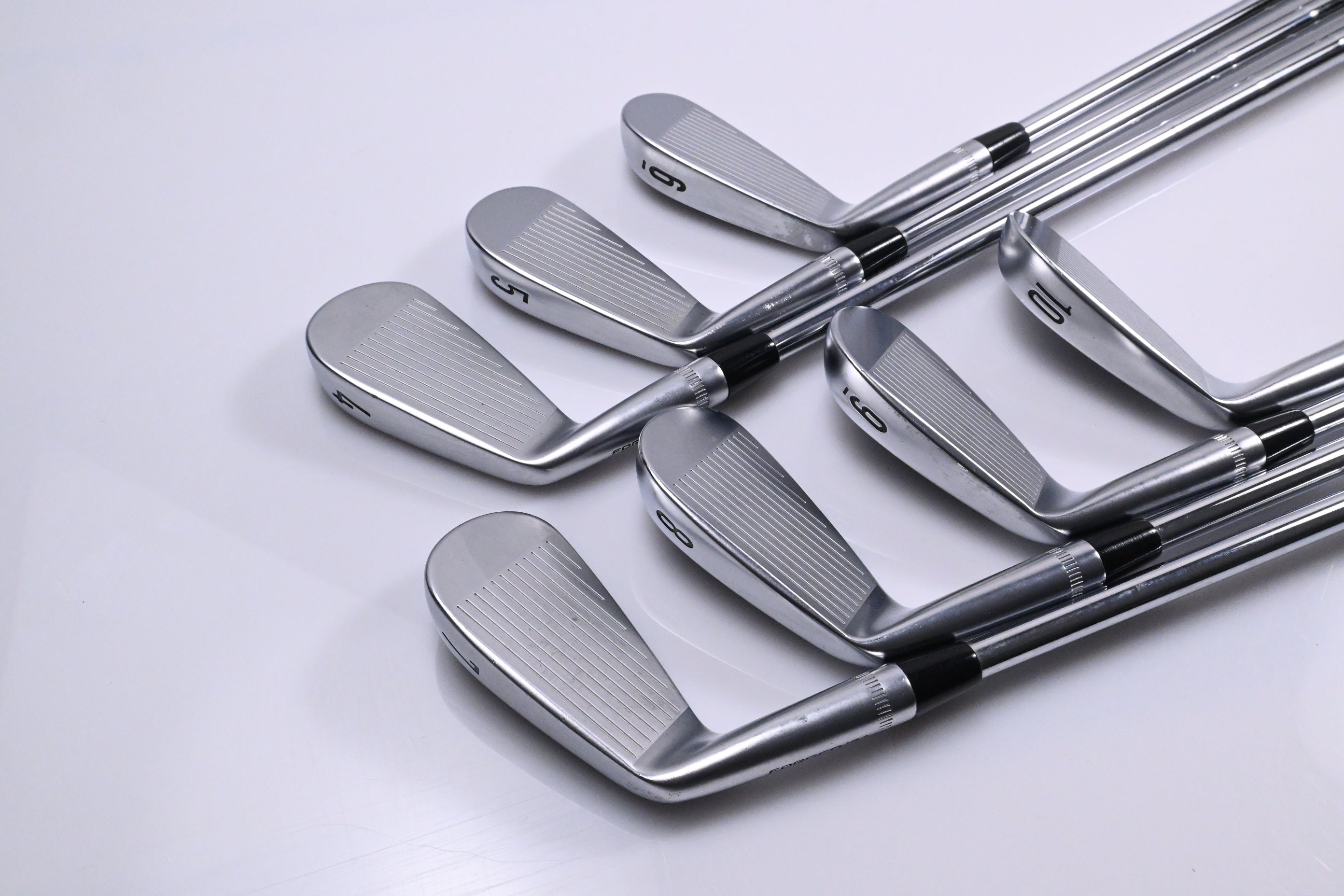 Callaway Apex MB 24 Irons / 4-10 / X-Flex Dynamic Gold X100 Shafts