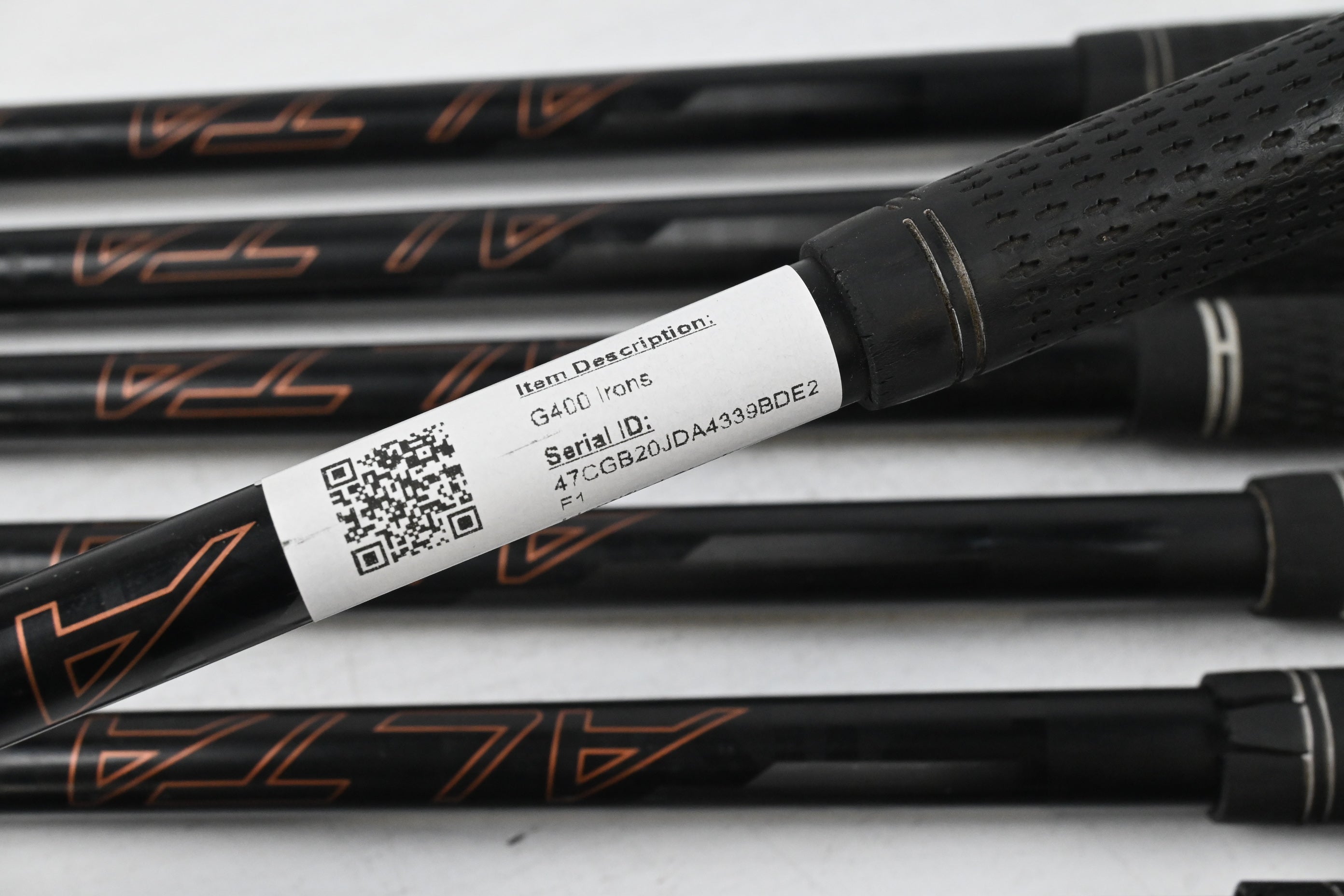 Ping G400 Irons / 5-PW+GW / Black Dot / Regular Flex Ping Alta CB AWT Shafts