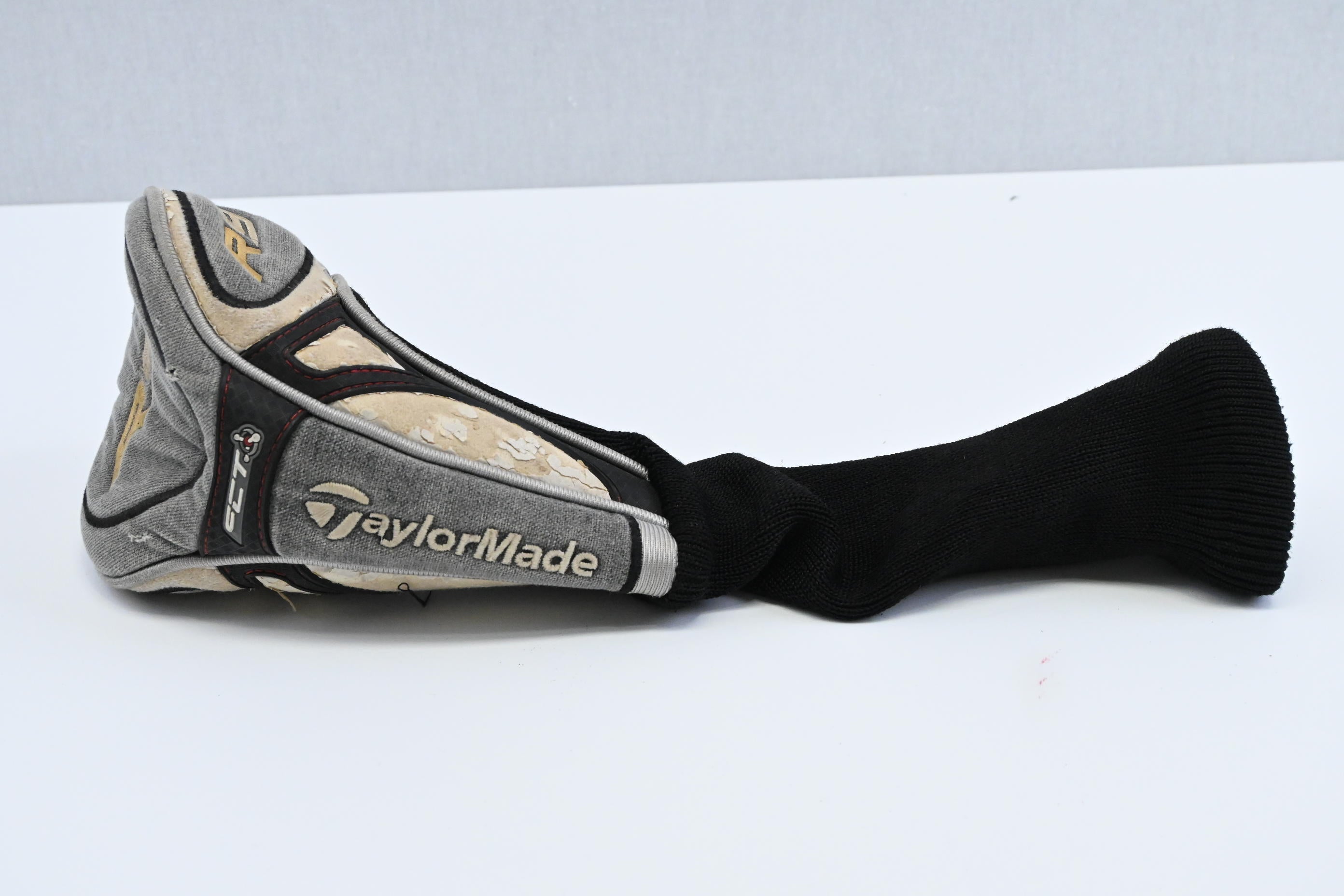 Taylormade R9 #3 Wood / 15 Degree / Stiff Flex Fujikura Motore 70 Shaft