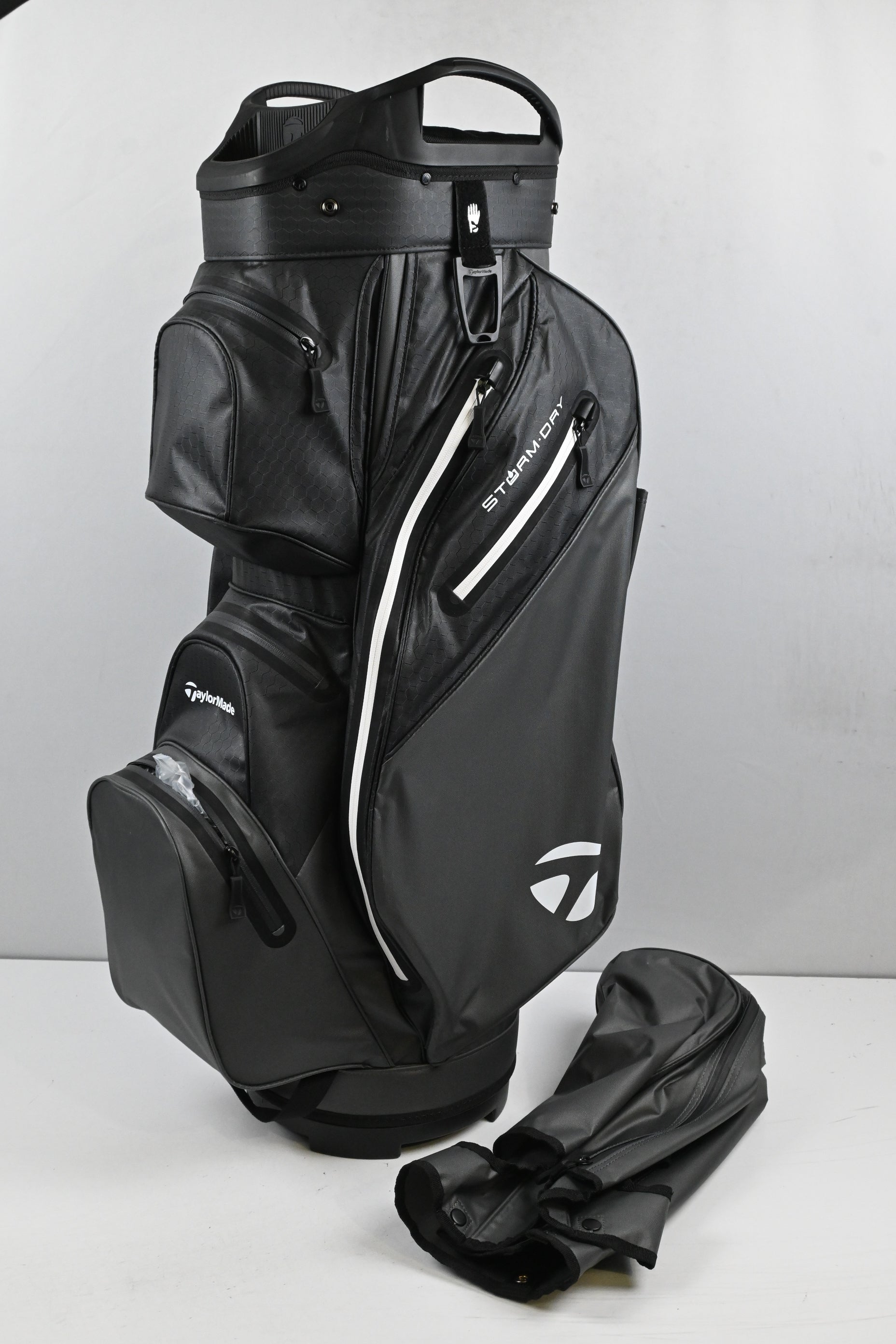 Taylormade Storm Dry Cart Bag / 14-Way Divider / Black, White