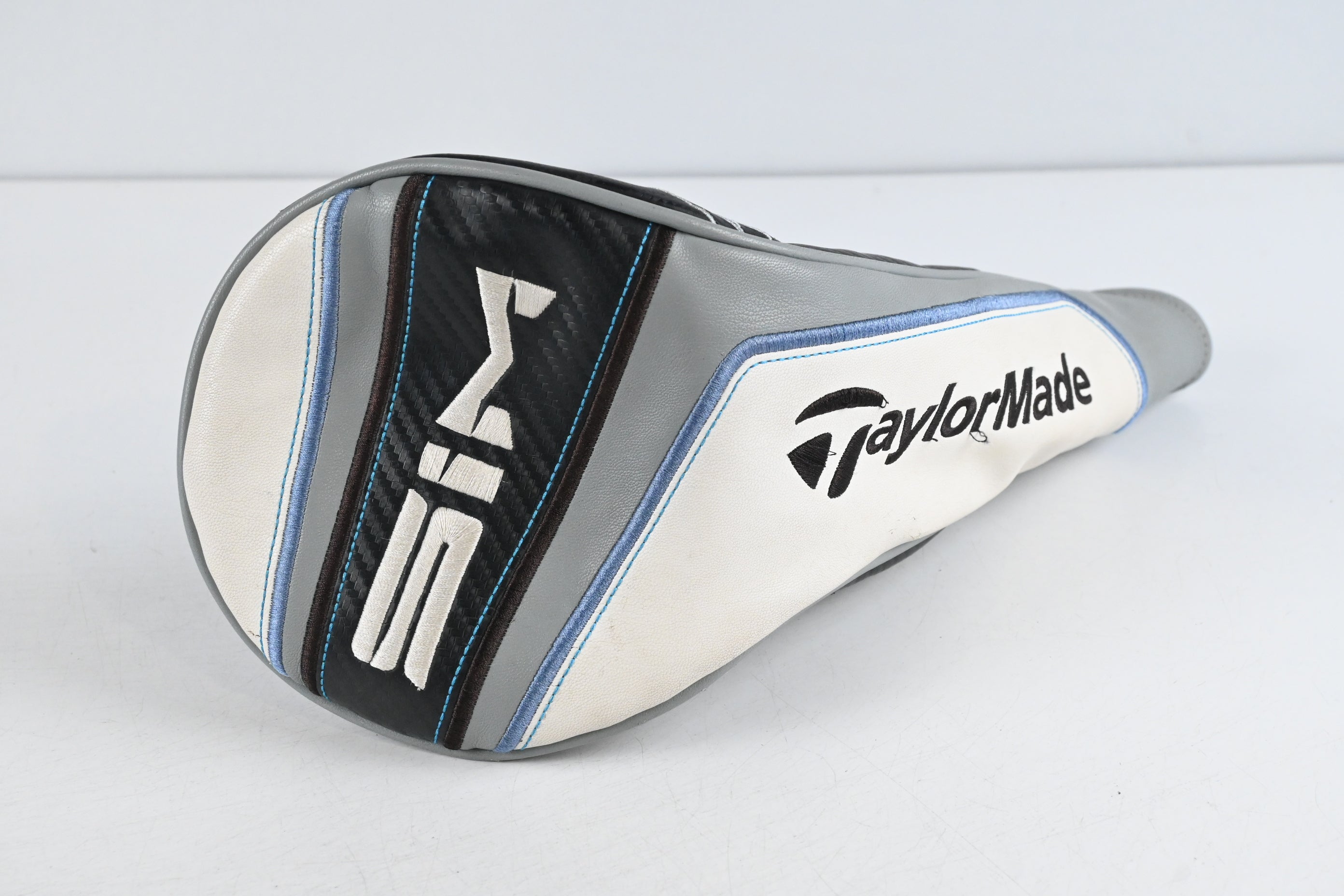 Taylormade SIM Driver / 9 Degree / Stiff Flex HZRDUS Smoke Green 70 Shaft