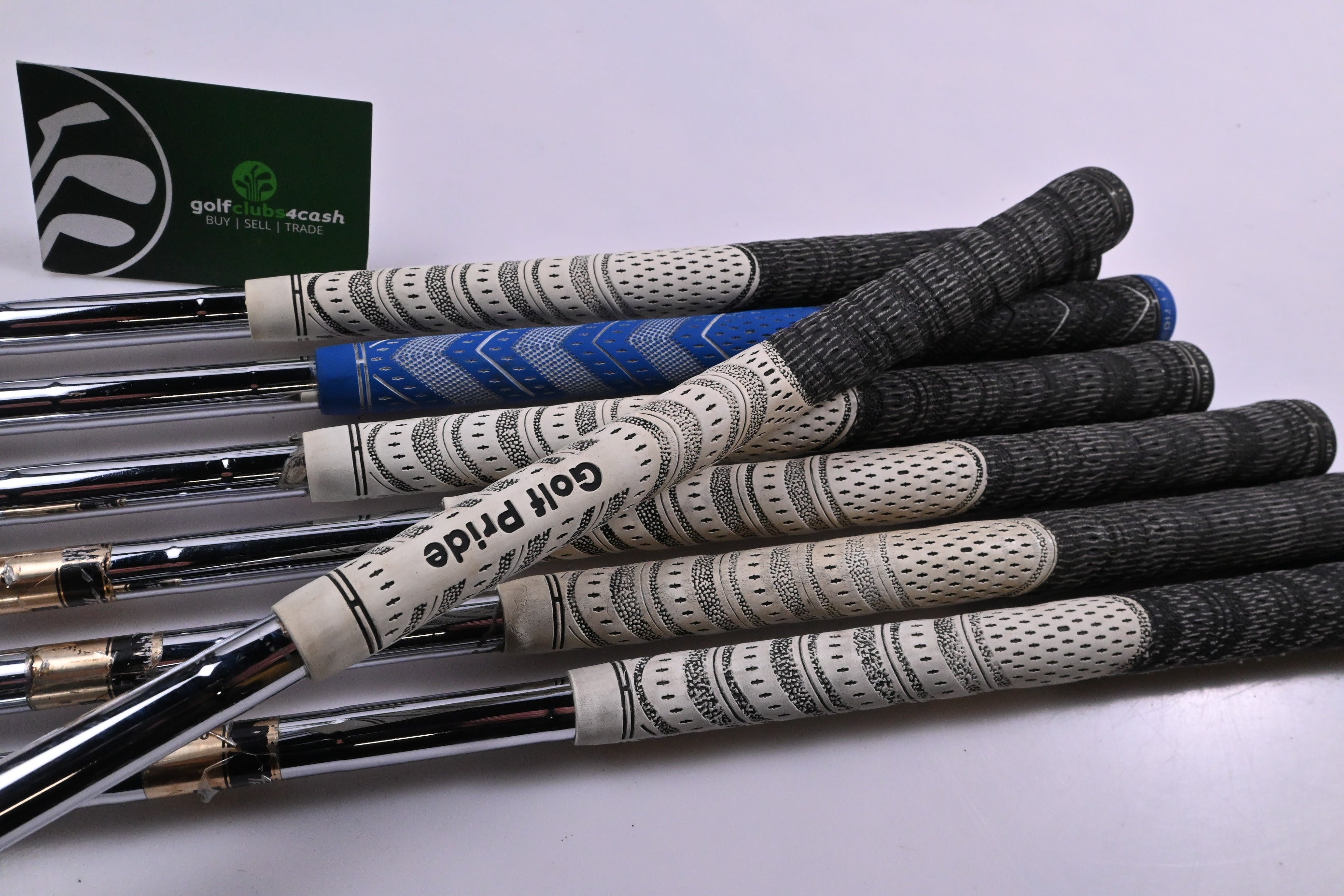 Titleist CB 710 Irons / 3-9i / Stiff Flex Dynamic Gold S300 Shafts