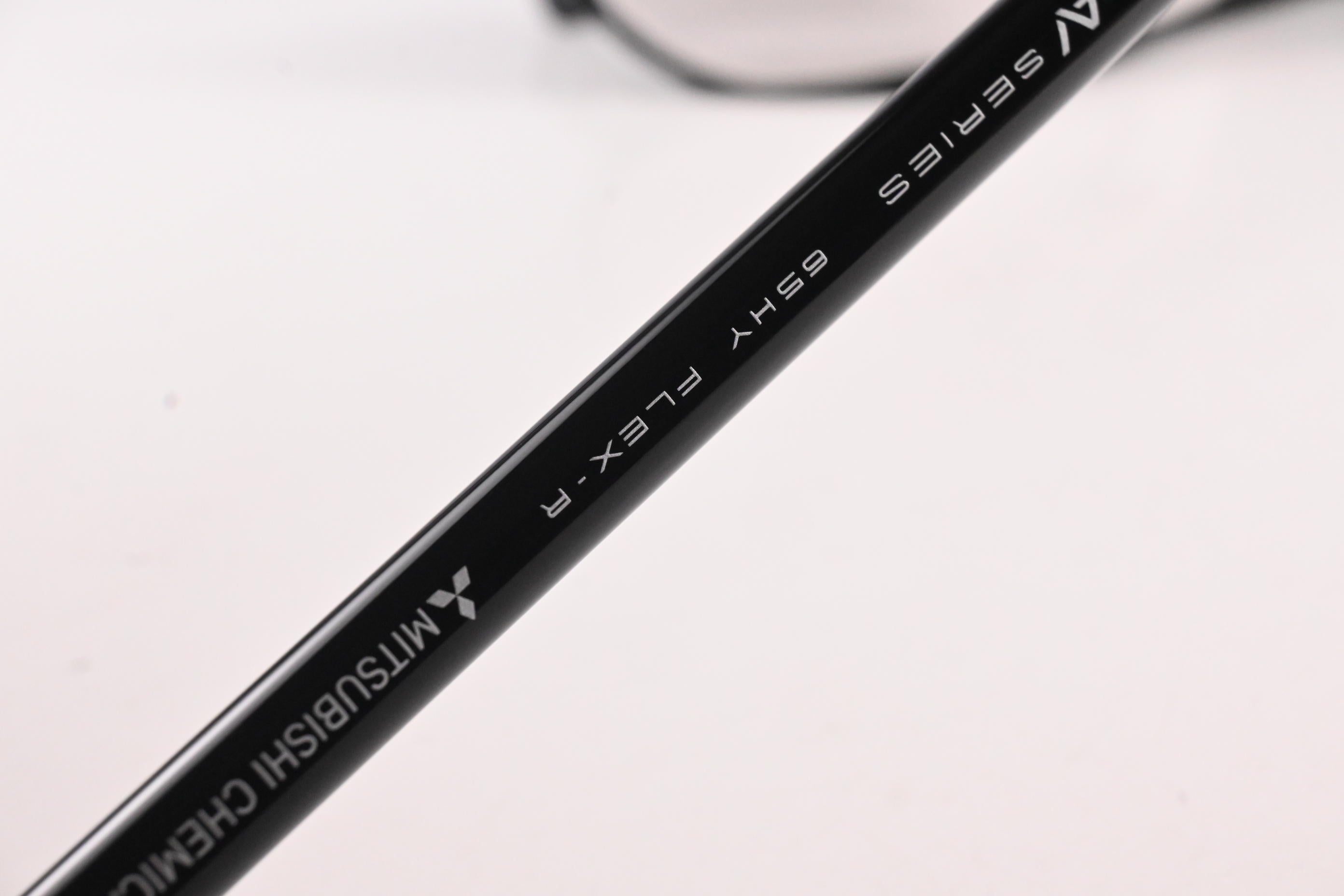Titleist TSR2 #3 Hybrid / 18 Degree / Regular Flex Tensei AV Blue 65 Shaft