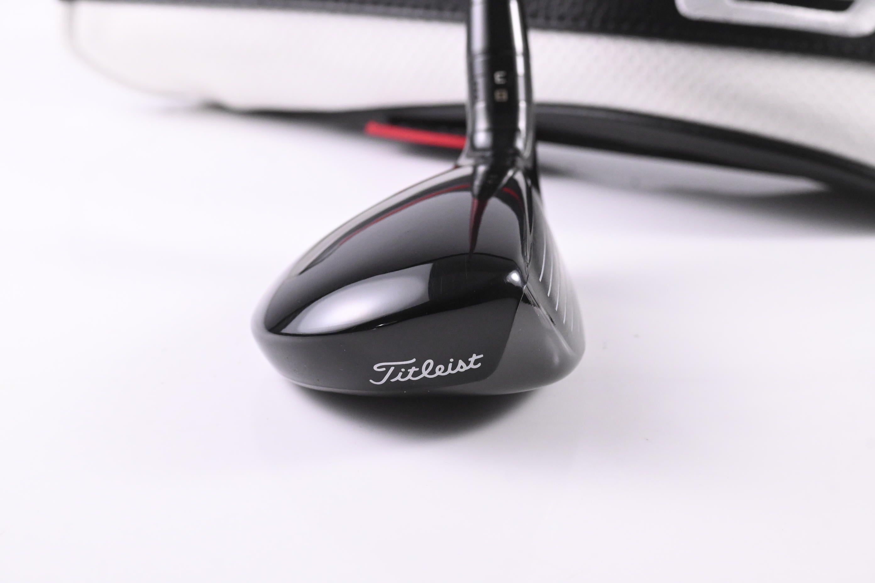 Titleist GT2 #4 Hybrid / 21 Degree / Stiff Flex Denali Red 60 Shaft