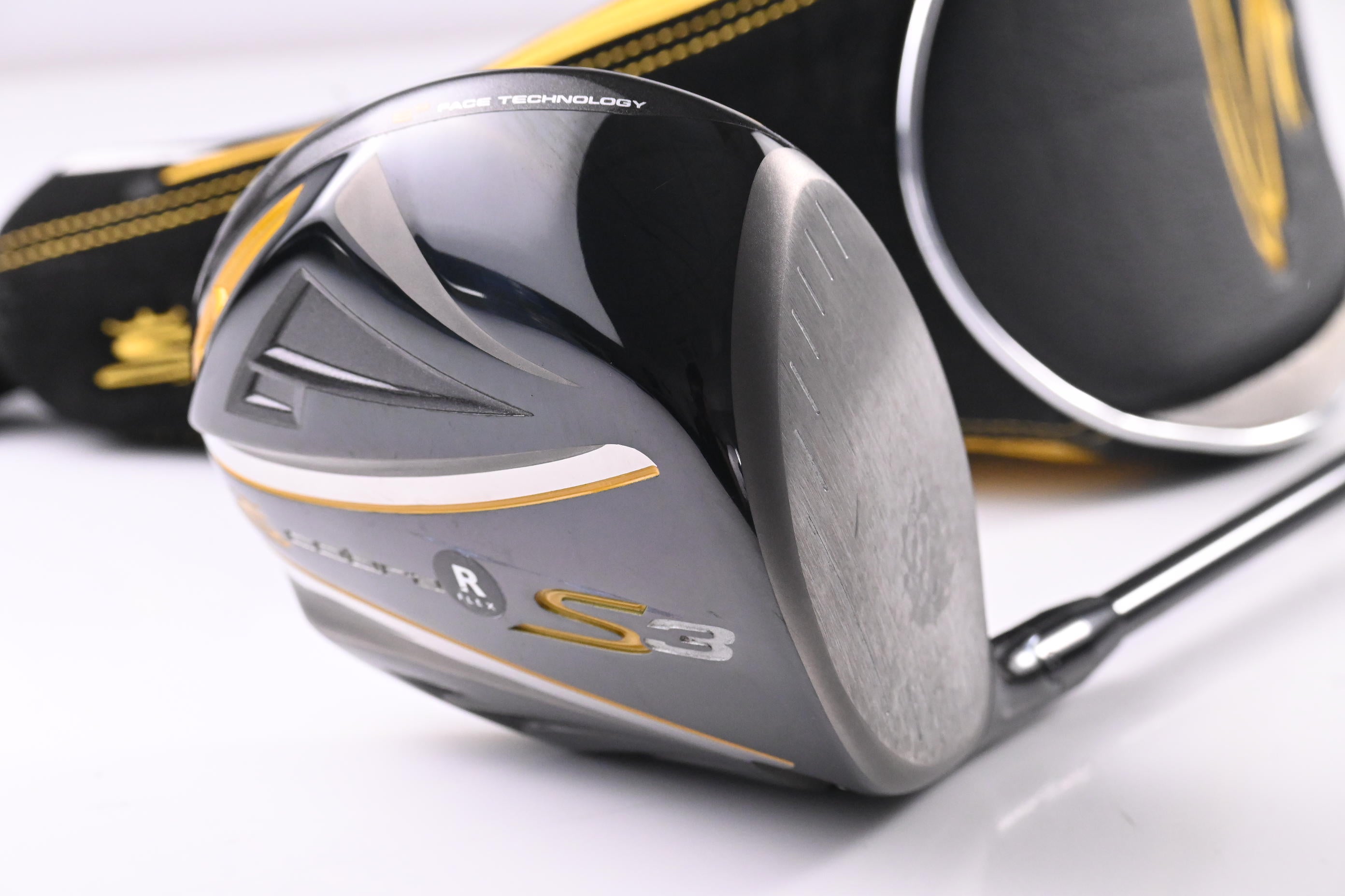 Cobra S3 Driver / 10.5 Degree / Regular Flex Fujikura Blur Shaft