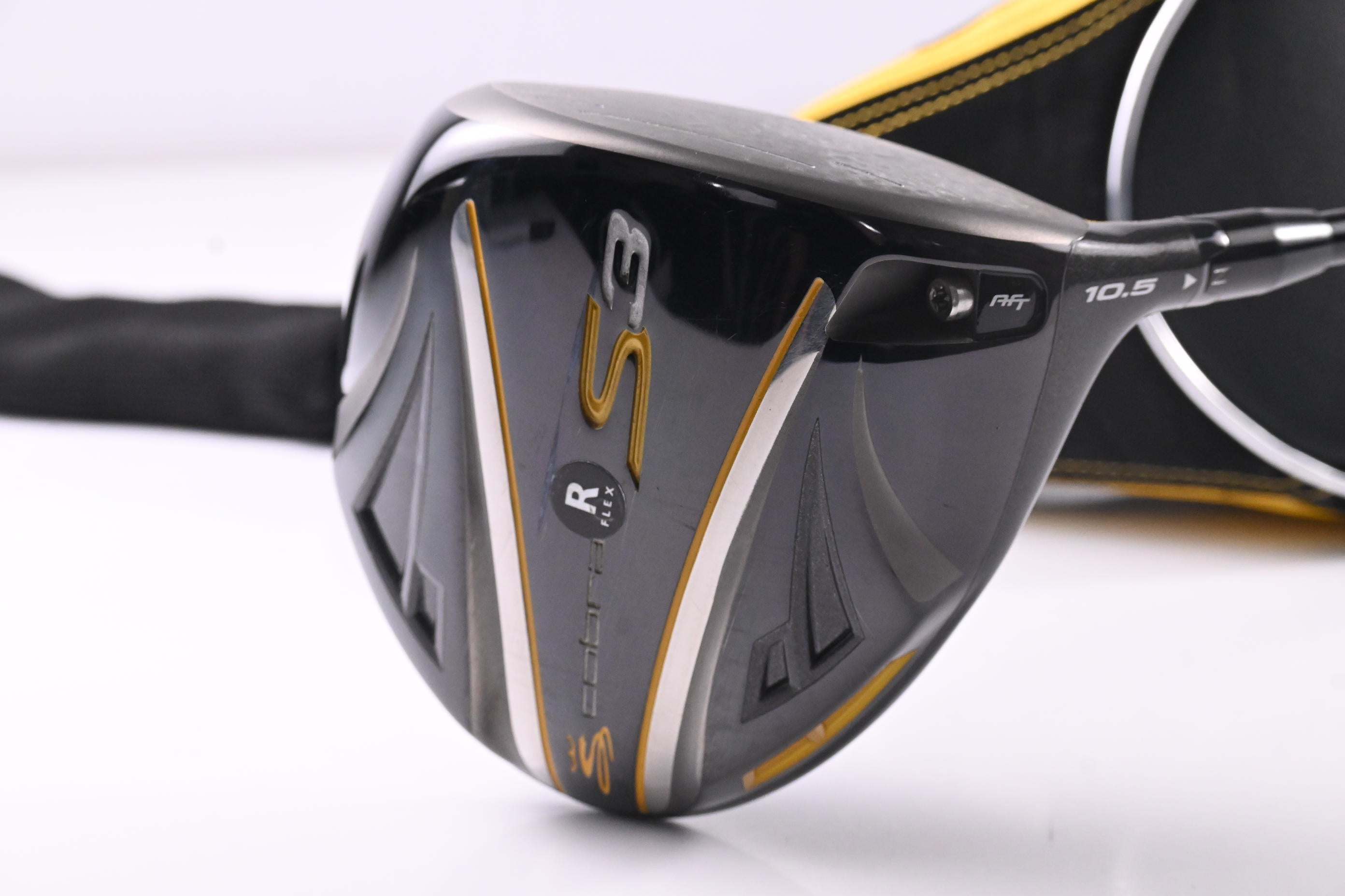 Cobra S3 Driver / 10.5 Degree / Regular Flex Fujikura Blur Shaft
