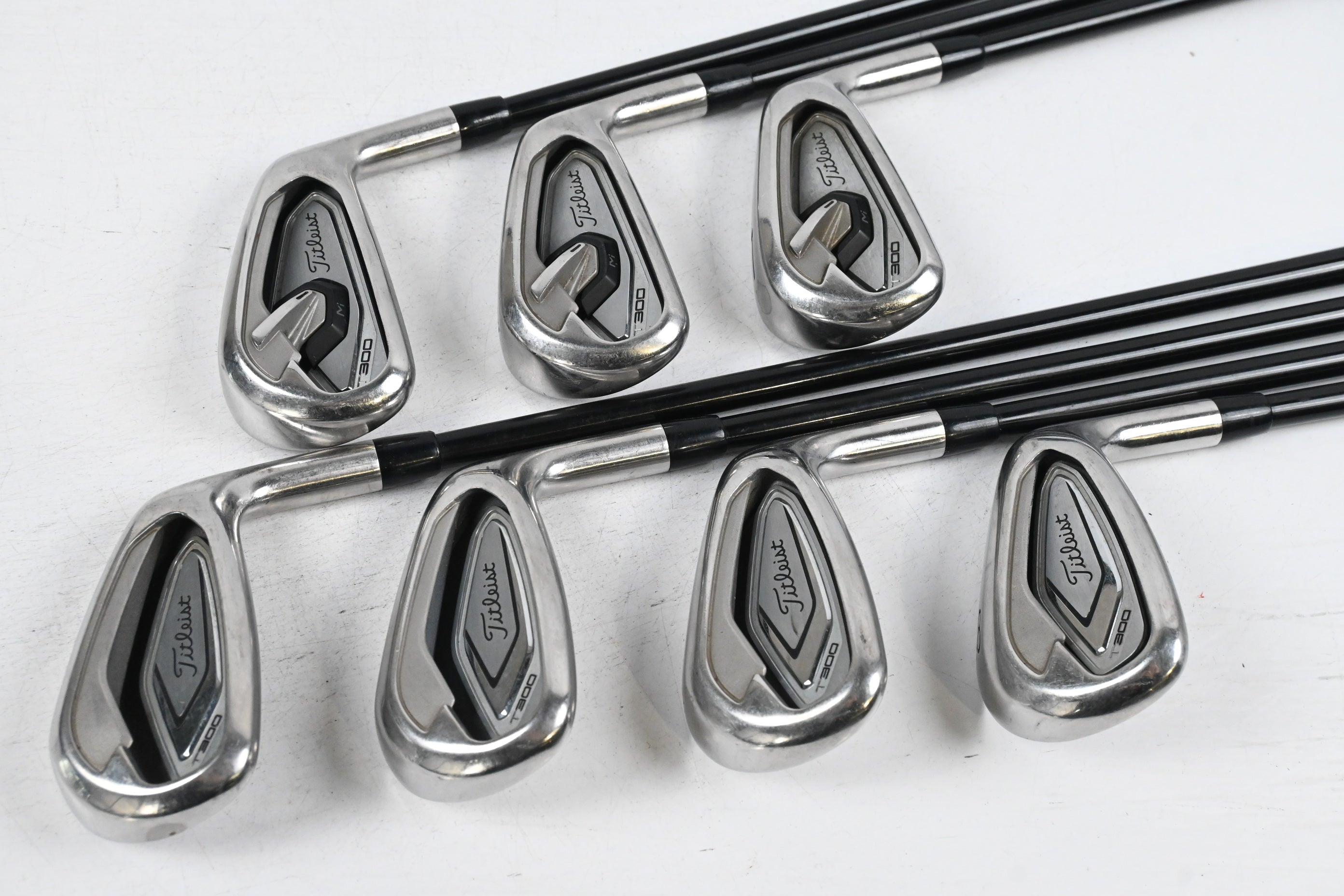 Titleist T300 2019 Irons / 5-PW+GW / Regular Flex Tensei AV Red AM(2) Shafts