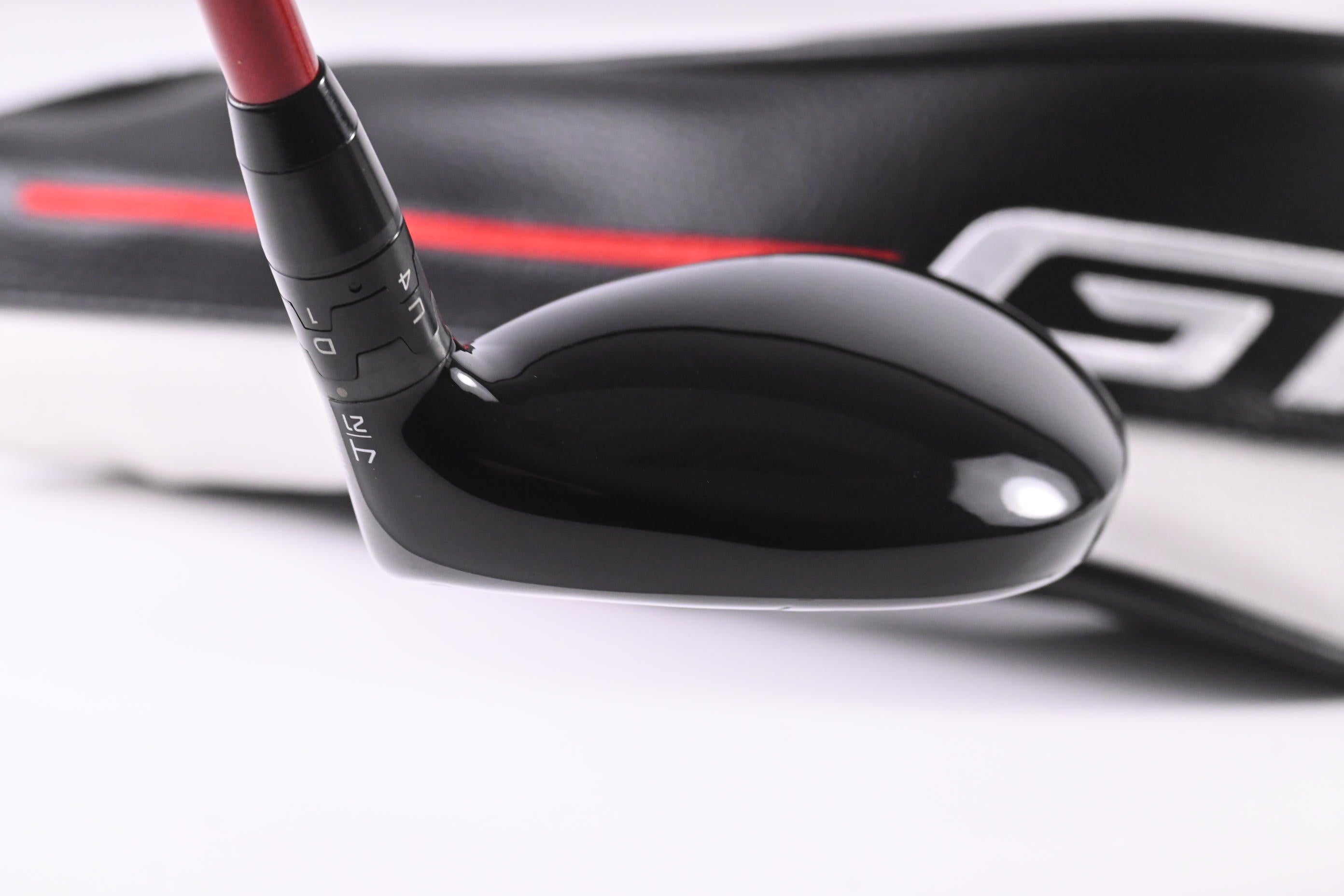 Titleist GT2 #4 Hybrid / 21 Degree / Stiff Flex Denali Red 60 Shaft