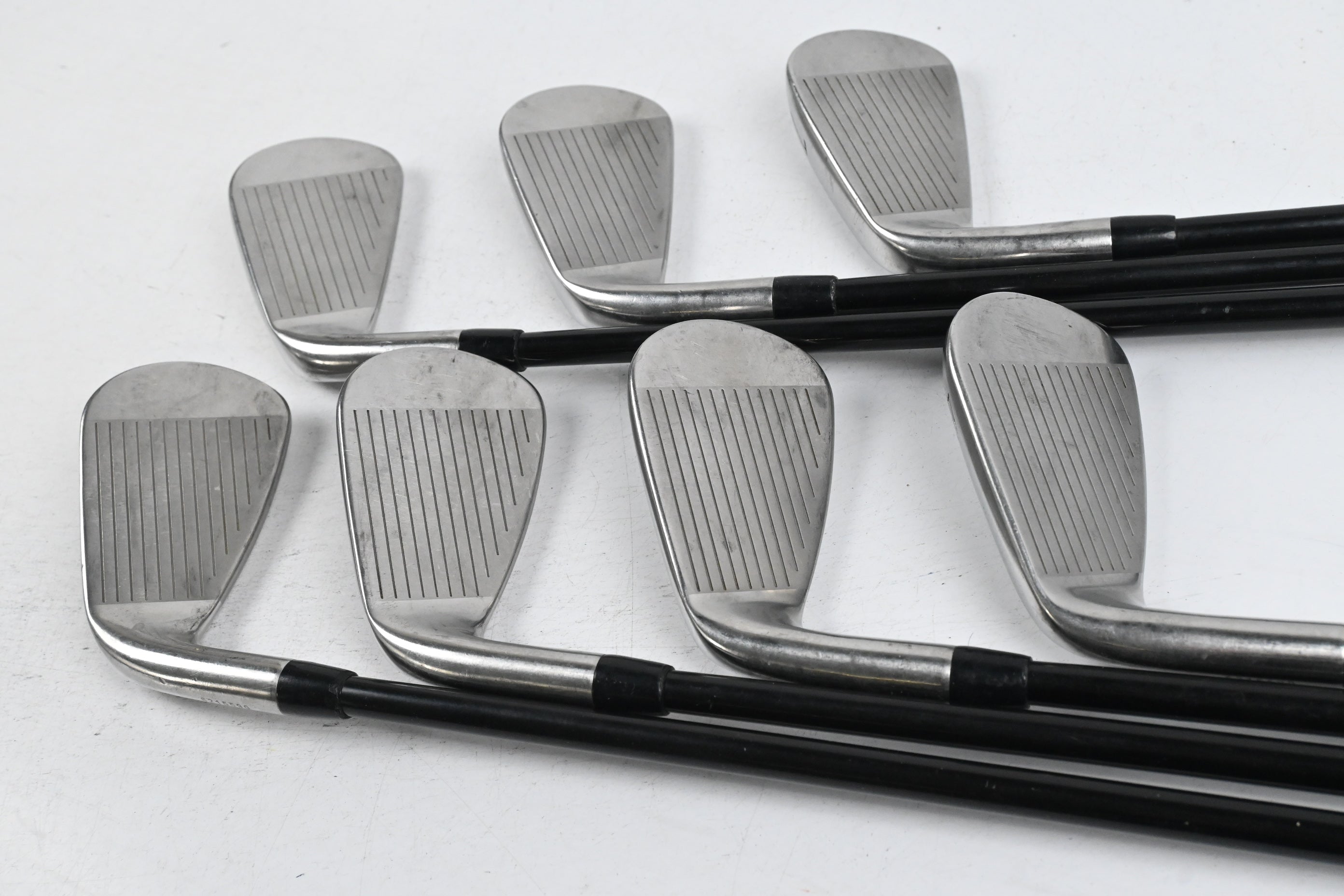 Titleist T300 2019 Irons / 5-PW+GW / Regular Flex Tensei AV Red AM(2) Shafts