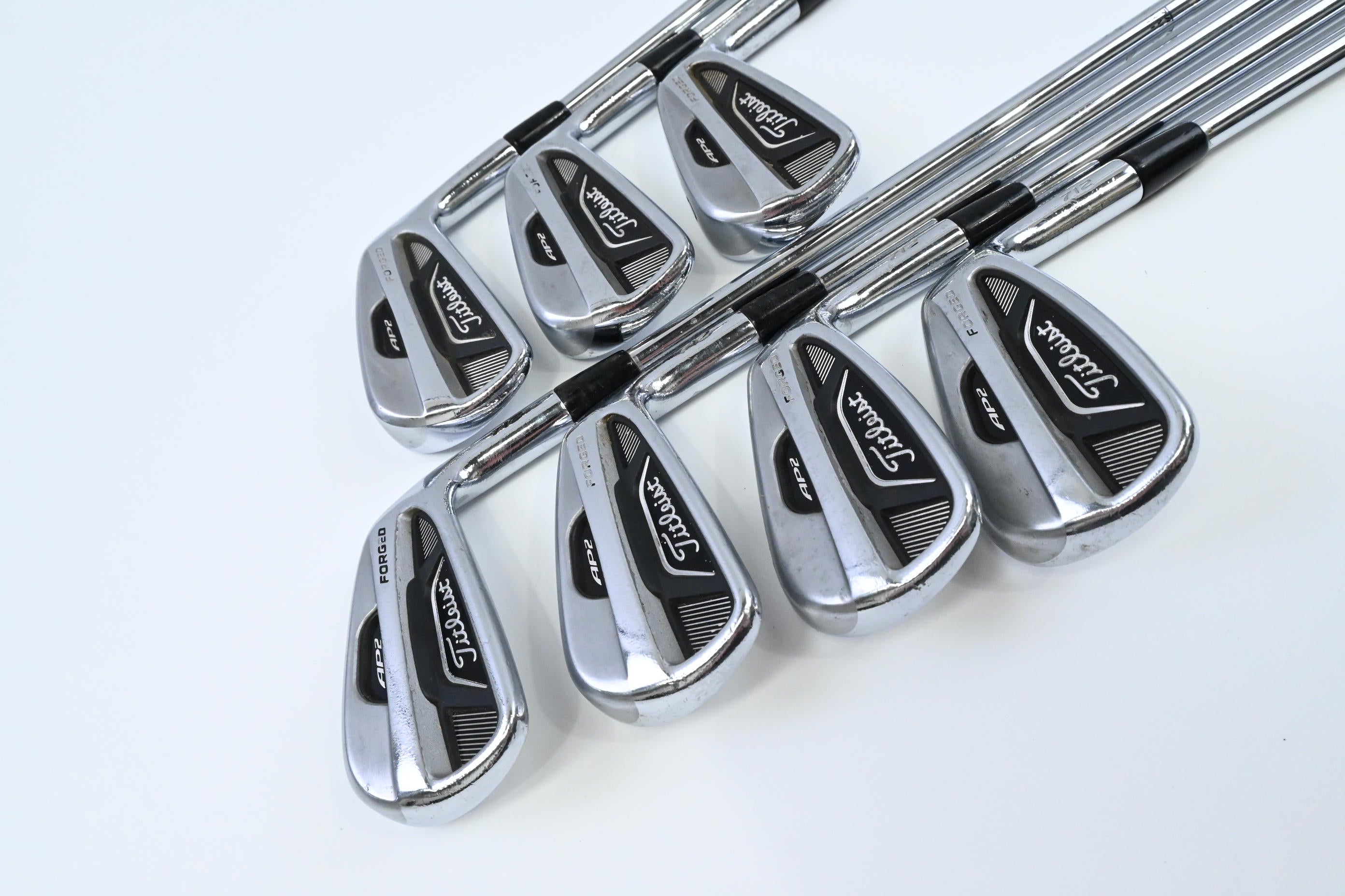 Titleist 712 AP2 Irons / 3-9 / Stiff Flex Dynamic Gold S300 Shafts