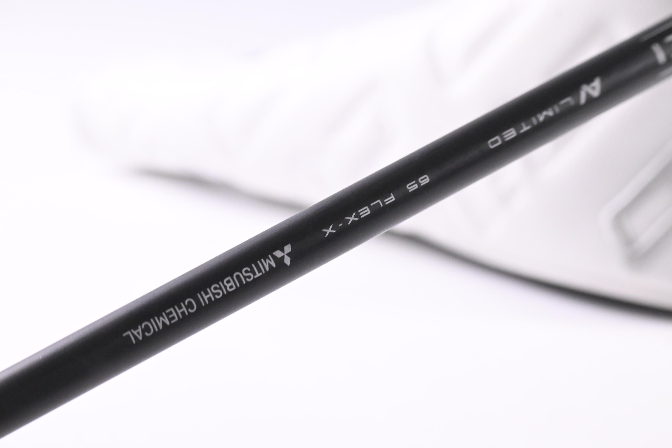 Taylormade Qi10 Max #3 Wood / 16 Degree / X-Flex Tensei AV Limited Black 65
