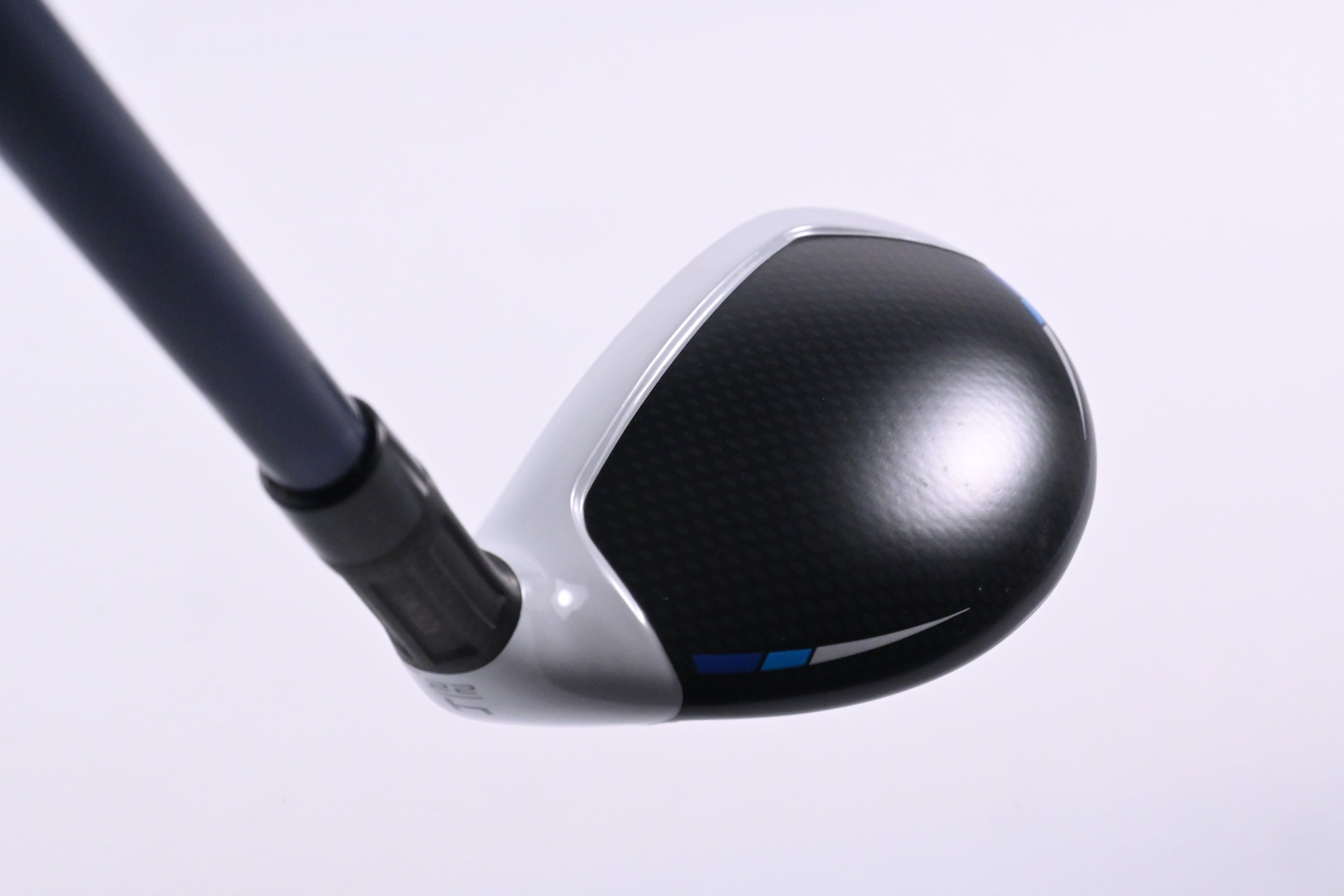 Taylormade SIM2 Max #4 Hybrid / 22 Degree / Regular Flex Ventus Blue 6 Shaft