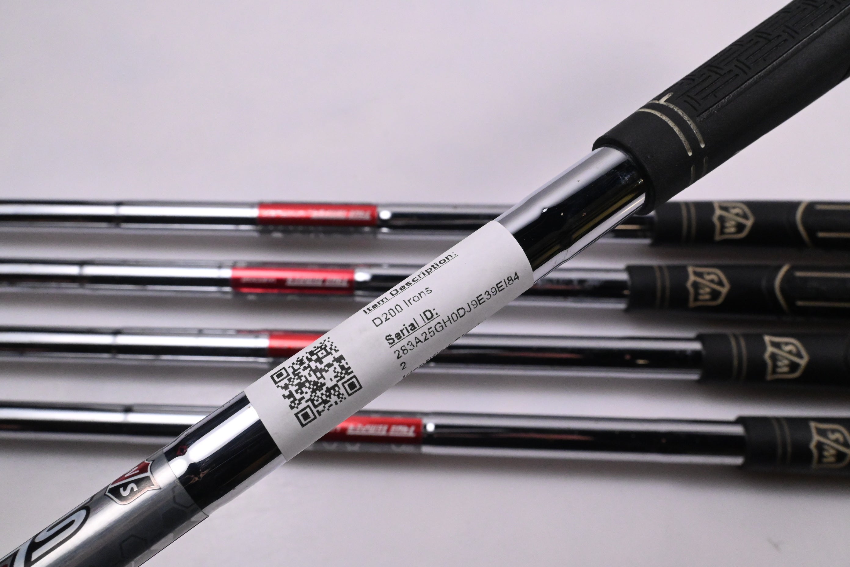 Wilson D200 Irons / 7-PW+GW / UniFlex Wilson Shafts