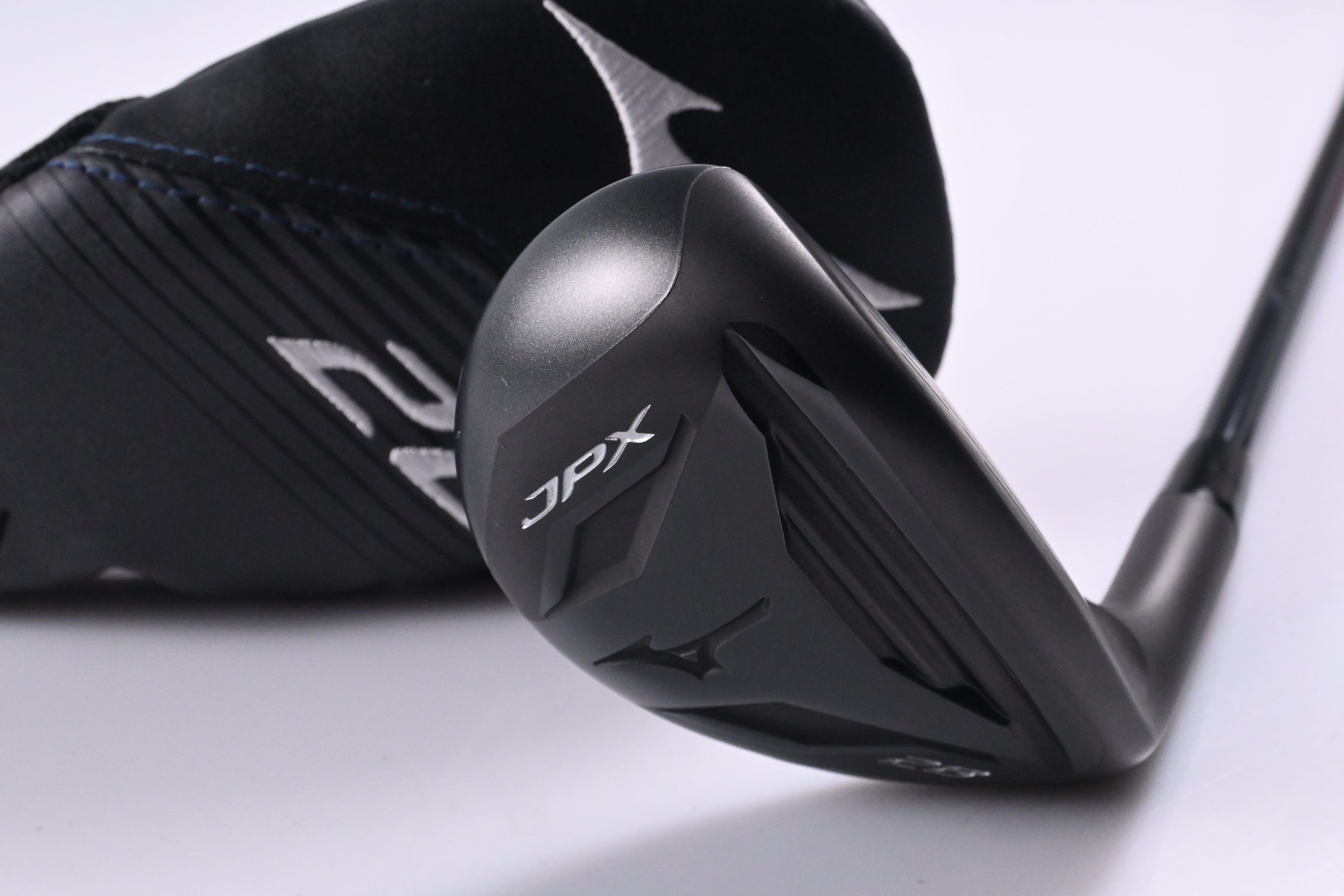 Mizuno JPX 925 Fli-Hi #7 Hybrid / 28 Degree / Senior Flex UST Recoil DART ESX 60