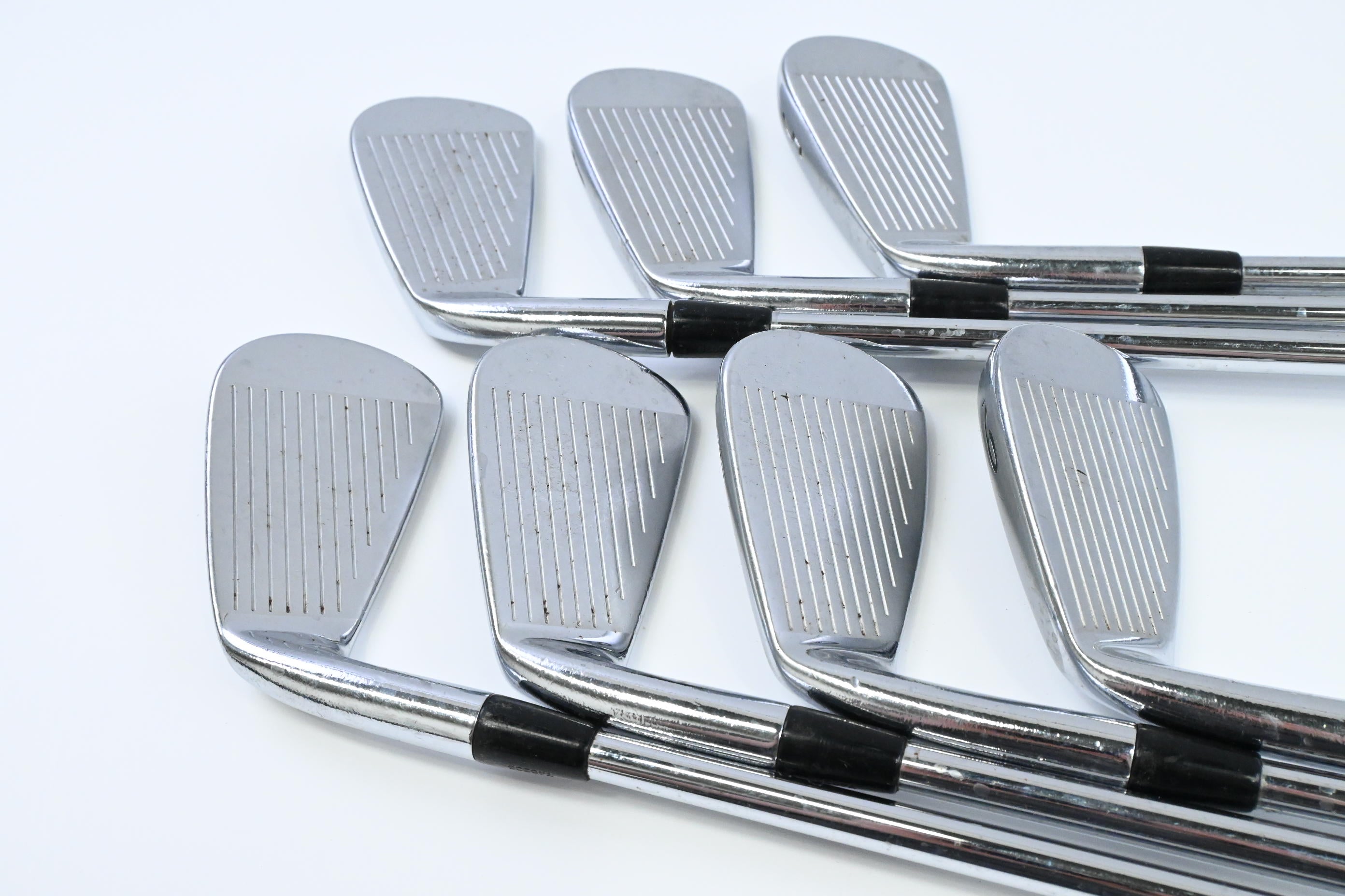 Titleist 712 AP2 Irons / 3-9 / Stiff Flex Dynamic Gold S300 Shafts