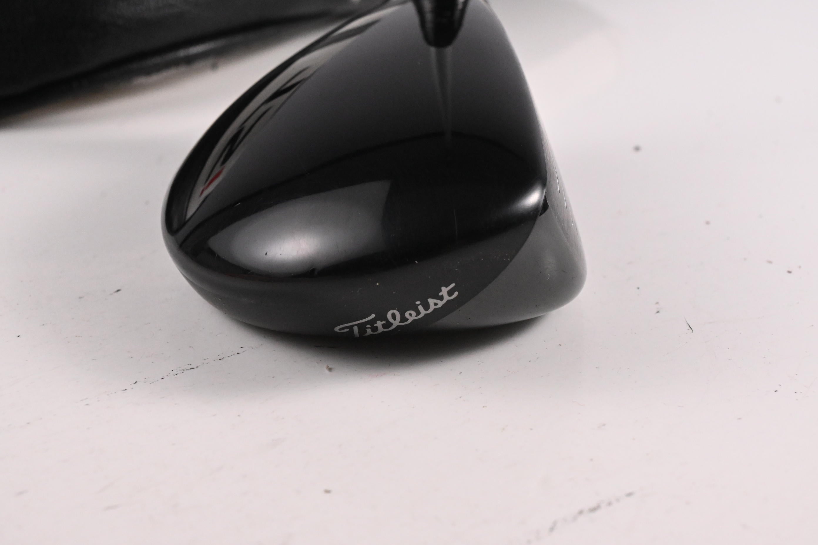 Titleist TSR2 #3 Hybrid / 18 Degree / Regular Flex Aldila Ascent 50 Shaft
