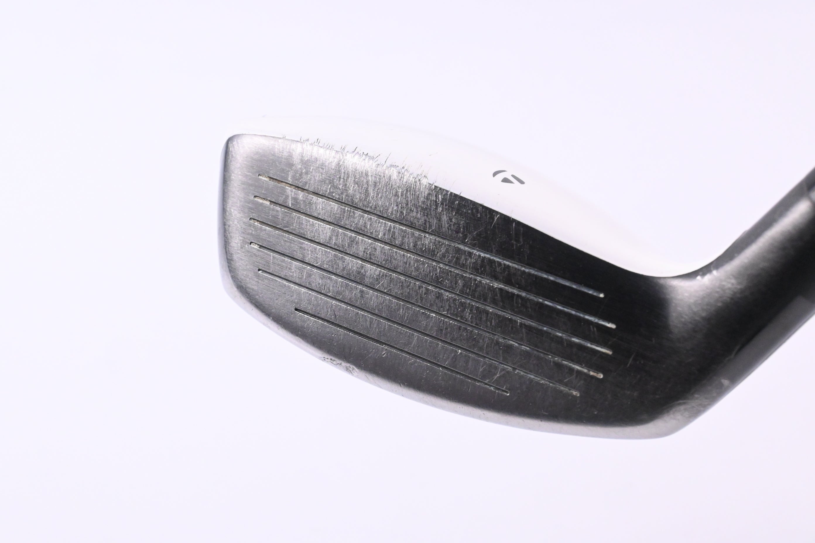 Taylormade Rescue 2011 #4 Hybrid / 21 Degree / Regular Flex Aldila RIP 65 Shaft