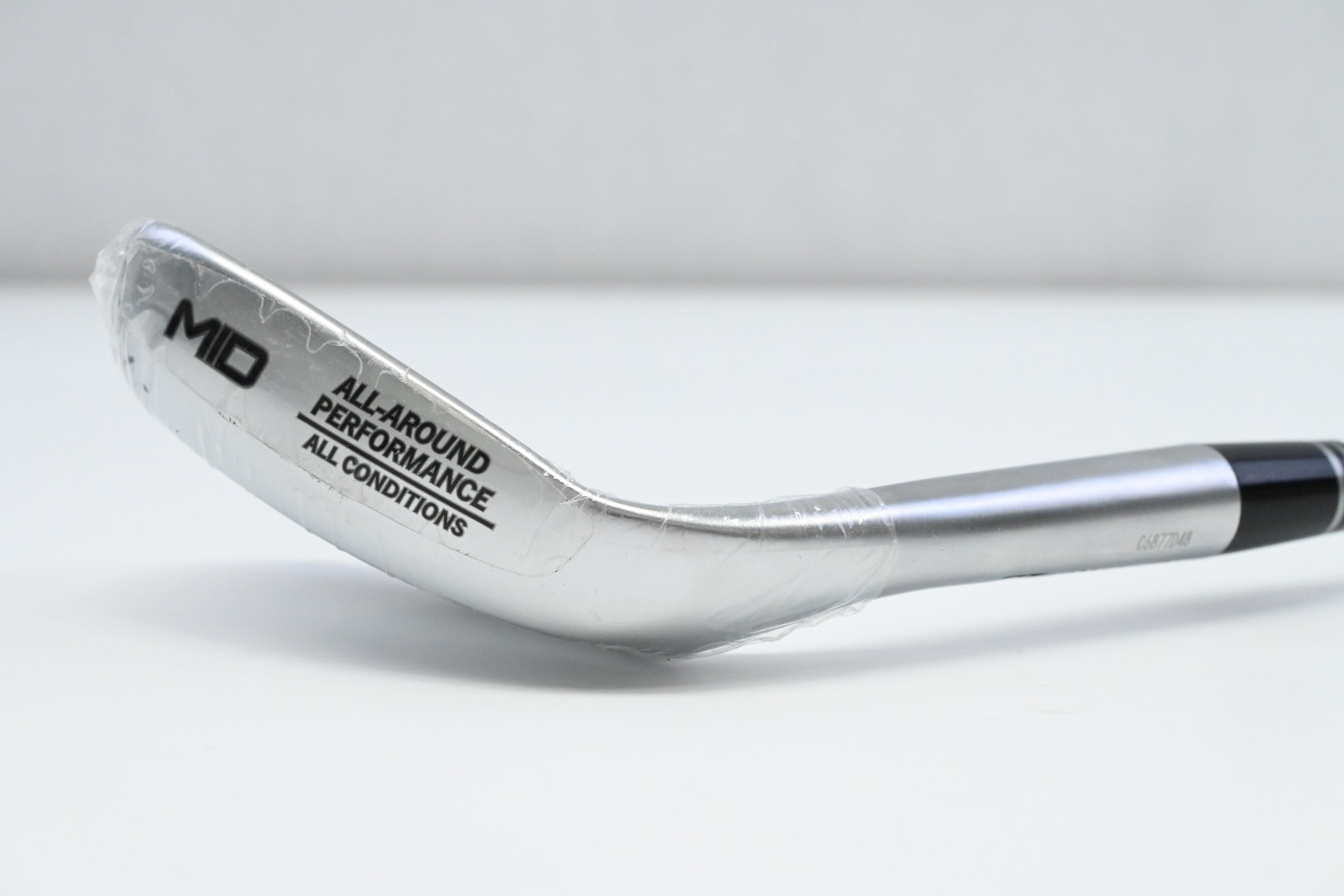 Cleveland RTZ Sand Wedge / 54 Degree / Wedge Flex Dynamic Gold Spinner Shaft