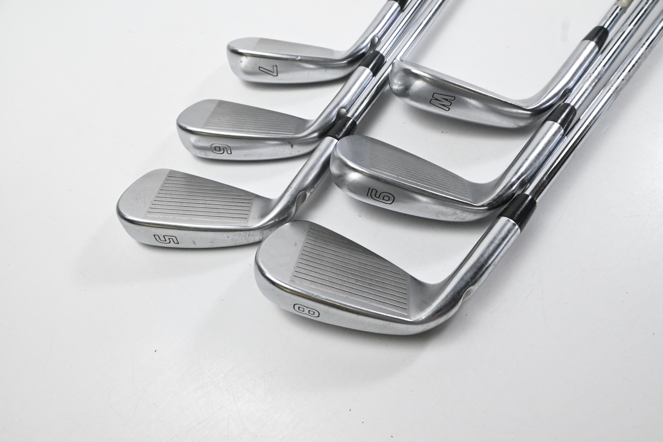 Ping i210 Irons / 5-PW / Blue Dot / Regular Flex Ping AWT 2.0 Shafts