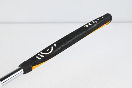 Odyssey White Hot Tour #2CS Putter / 34 Inch