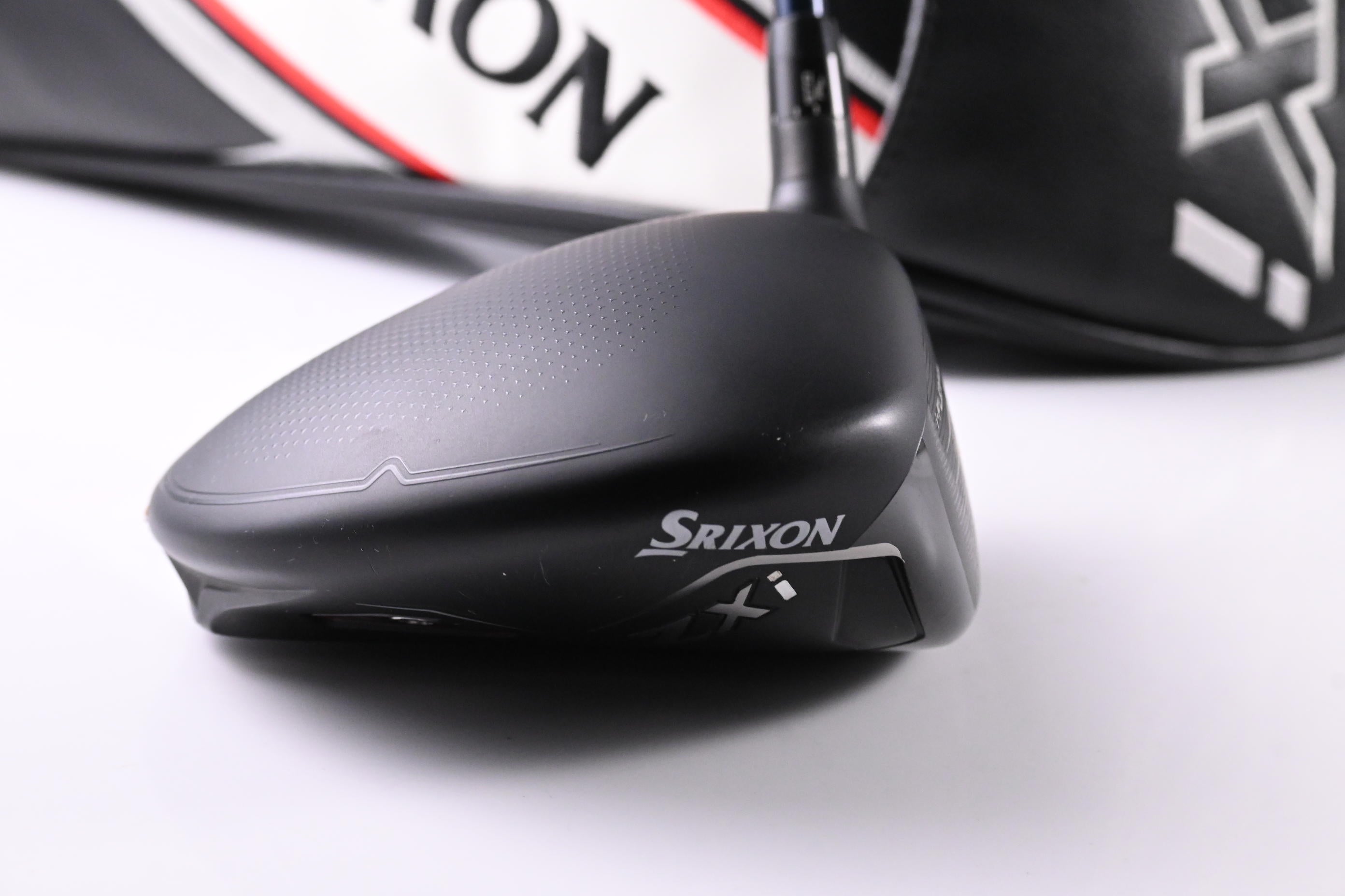 Srixon ZXi Driver / 10.5 Degree / Stiff Flex Fujikura Ventus TR Blue 6 Shaft
