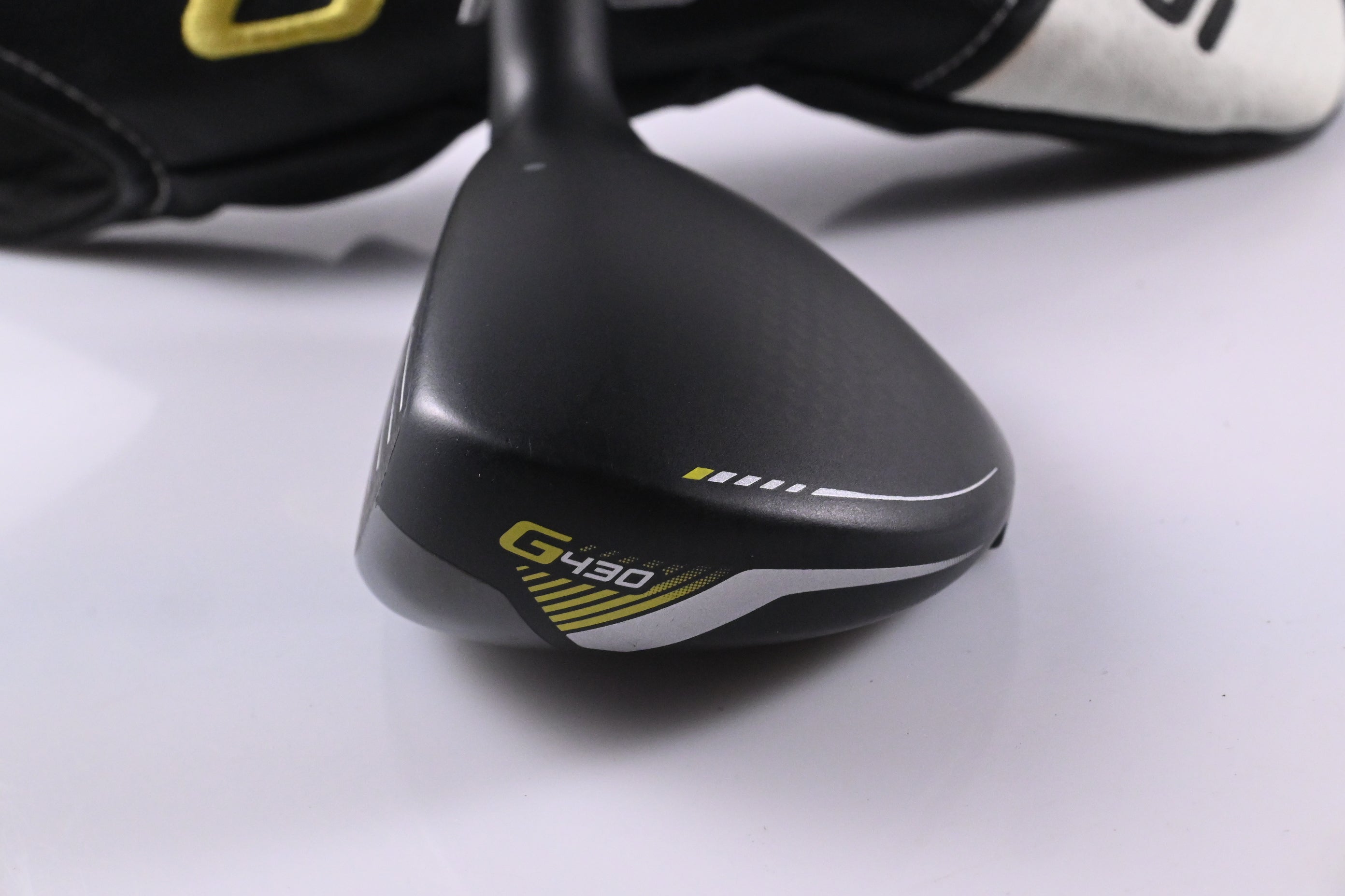 Left Hand Ping G430 #4 Hybrid / 22 Degree / Stiff Flex Ping 2.0 Tour Chrome 85