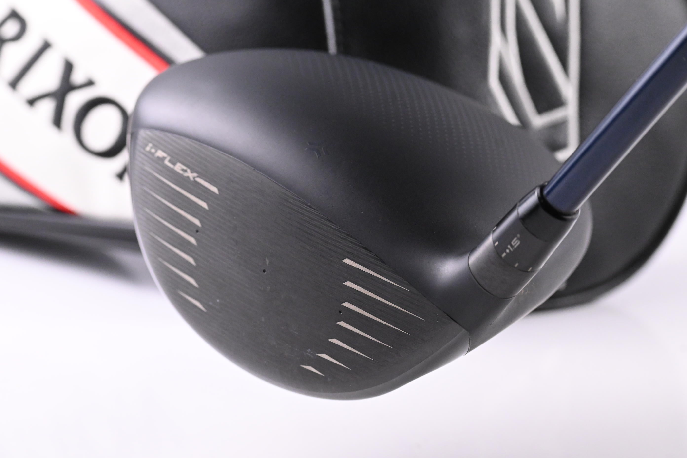 Srixon ZXi Driver / 10.5 Degree / Stiff Flex Fujikura Ventus TR Blue 6 Shaft