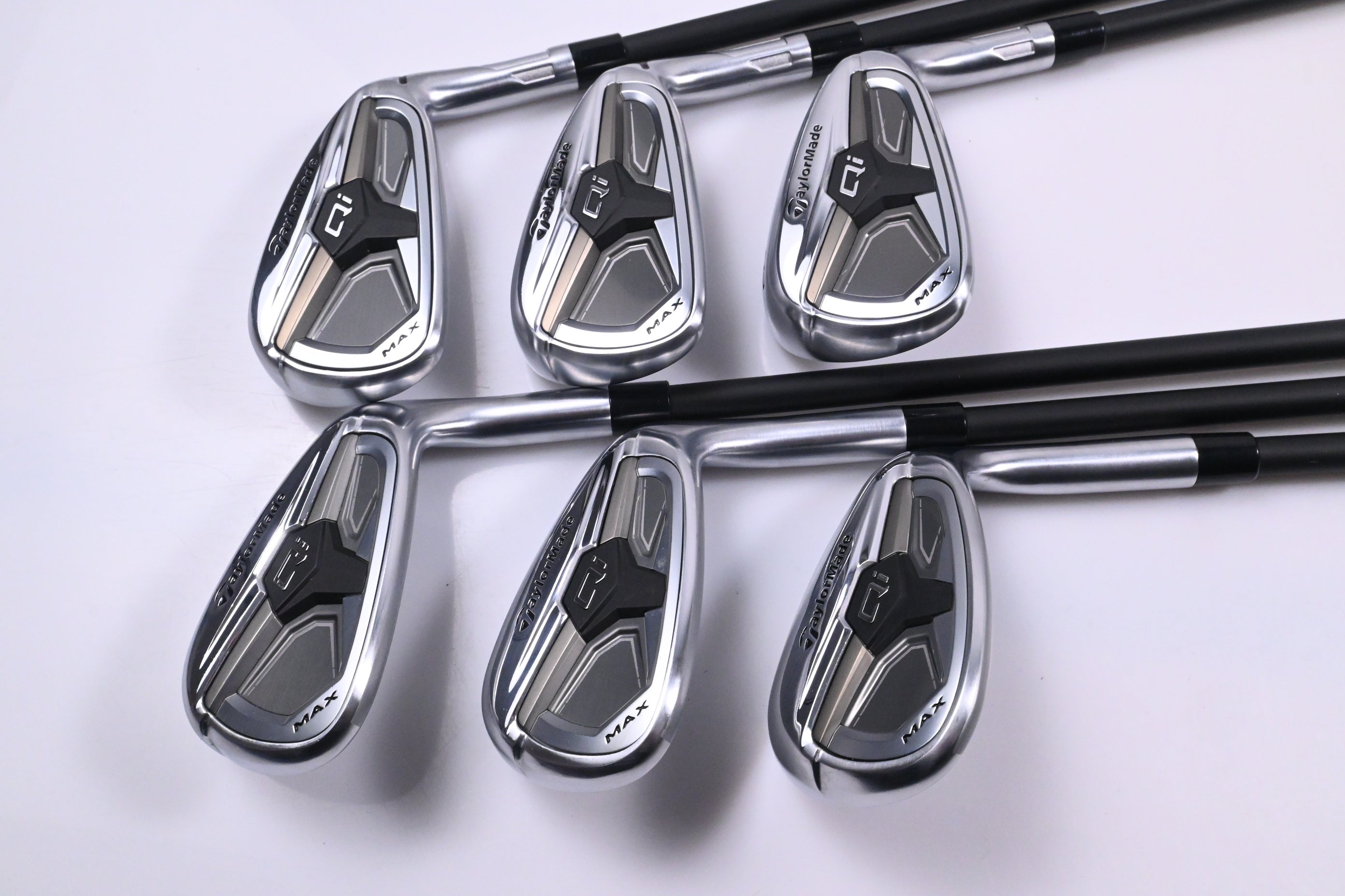 Taylormade Qi Max Irons / 6-PW+SW / Regular Flex REAX By KBS 65 Shafts