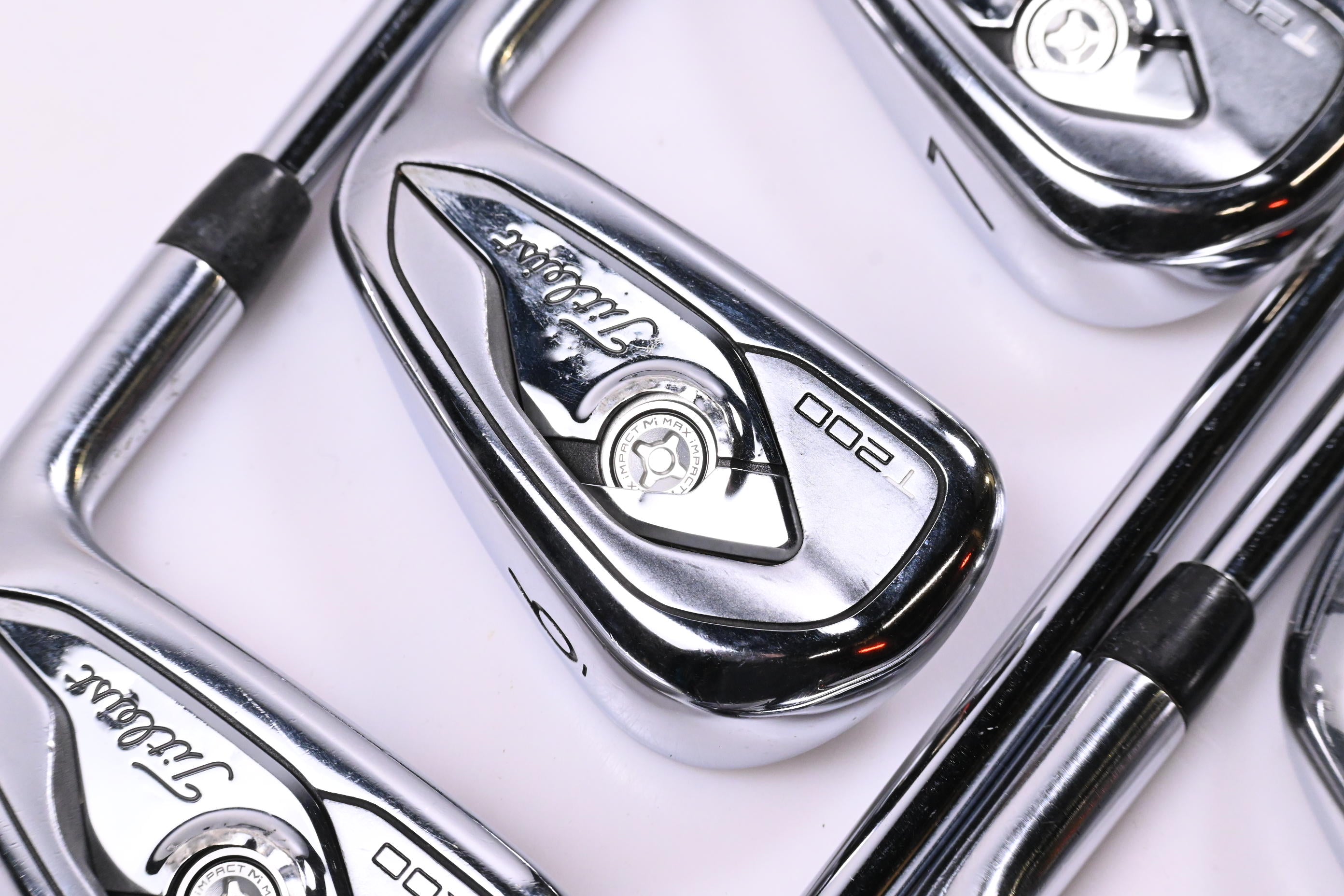Titleist T200 2019 Irons / 5-PW+48 / Stiff Flex AMT Black S300 Shafts