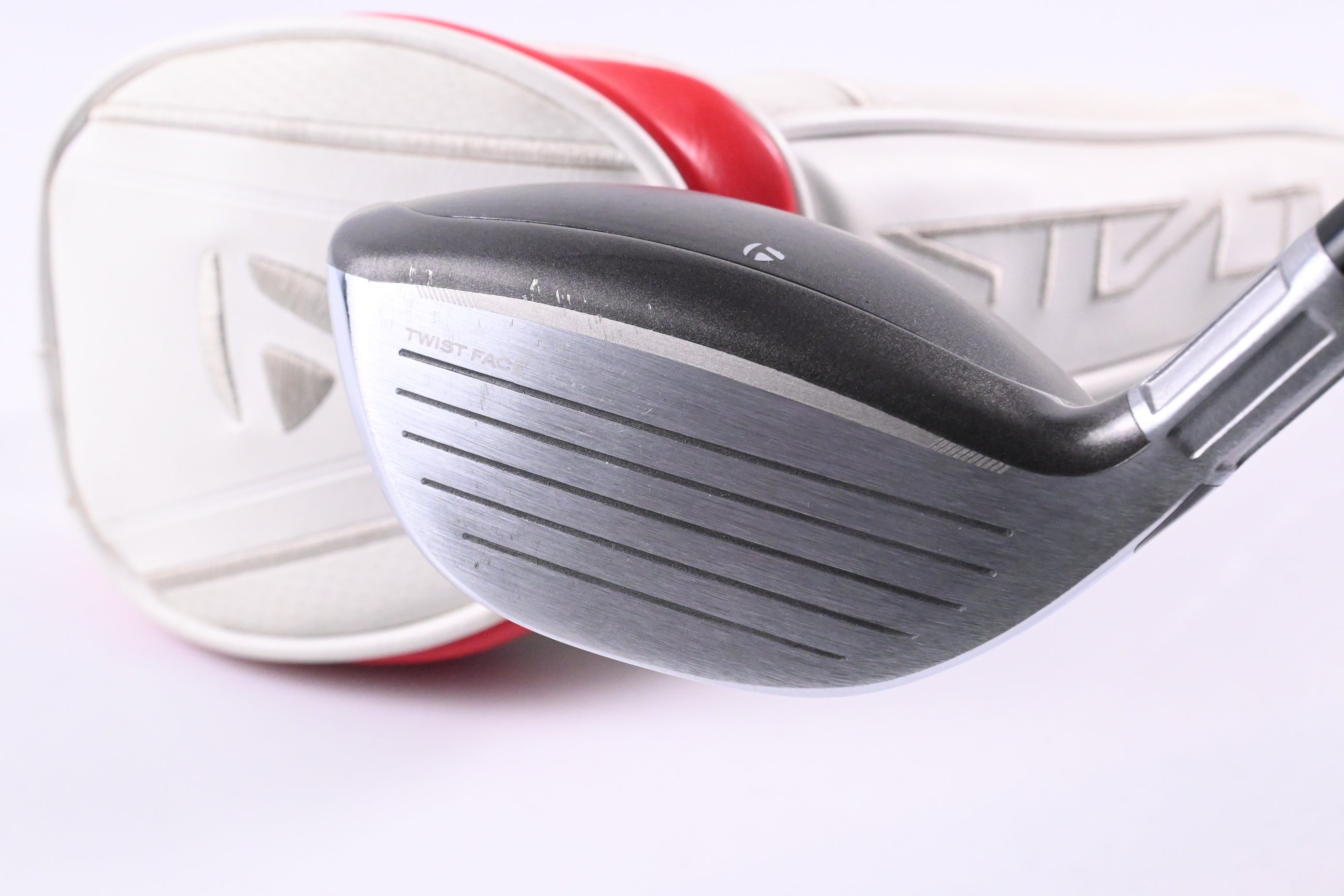 Ladies Taylormade Stealth #5 Wood / 19 Degree / Ladies Flex Aldila Ascent 45