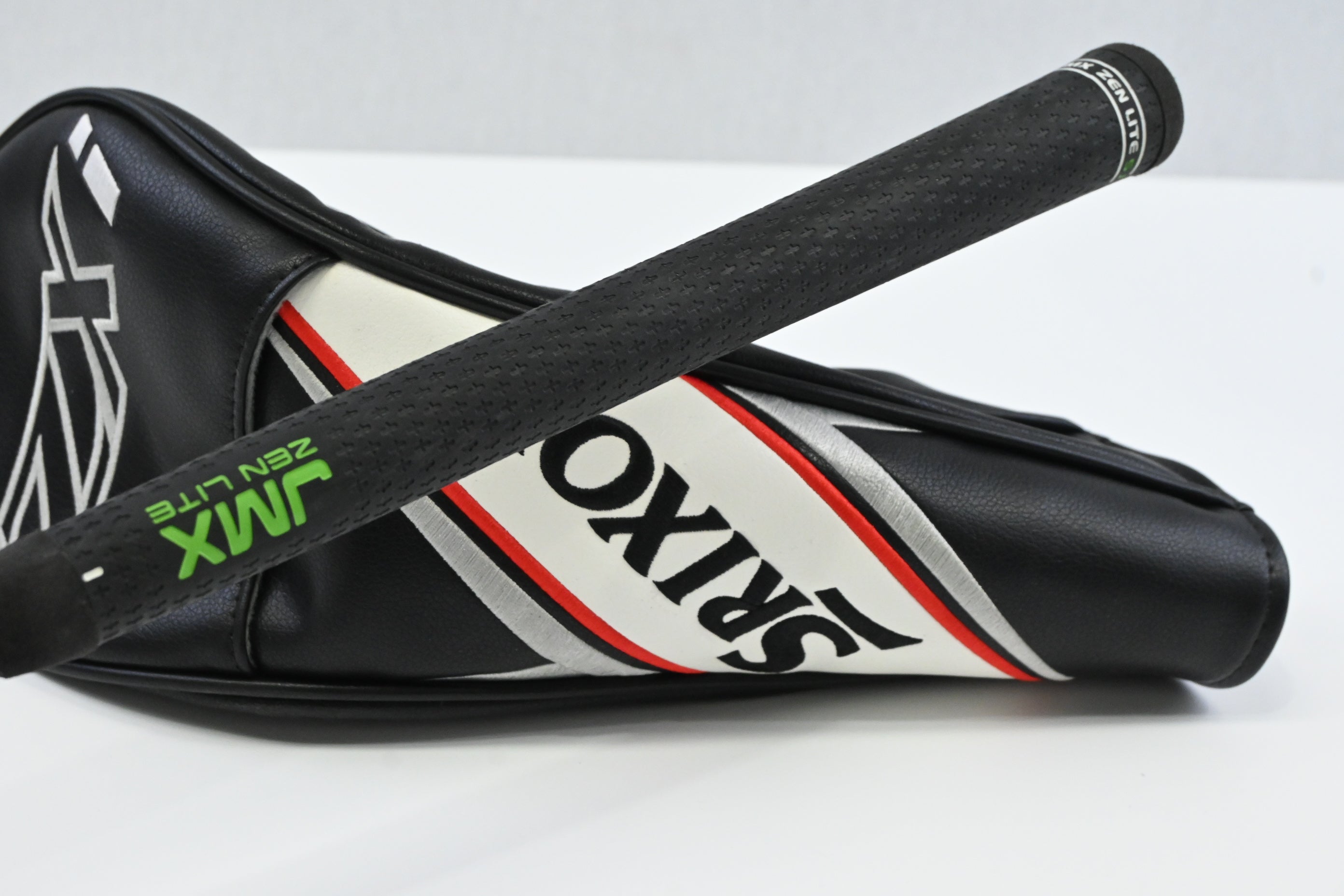 Srixon ZXi LS Driver / 8 Degree / Stiff Flex Fujikura Vista Pro 65 Shaft