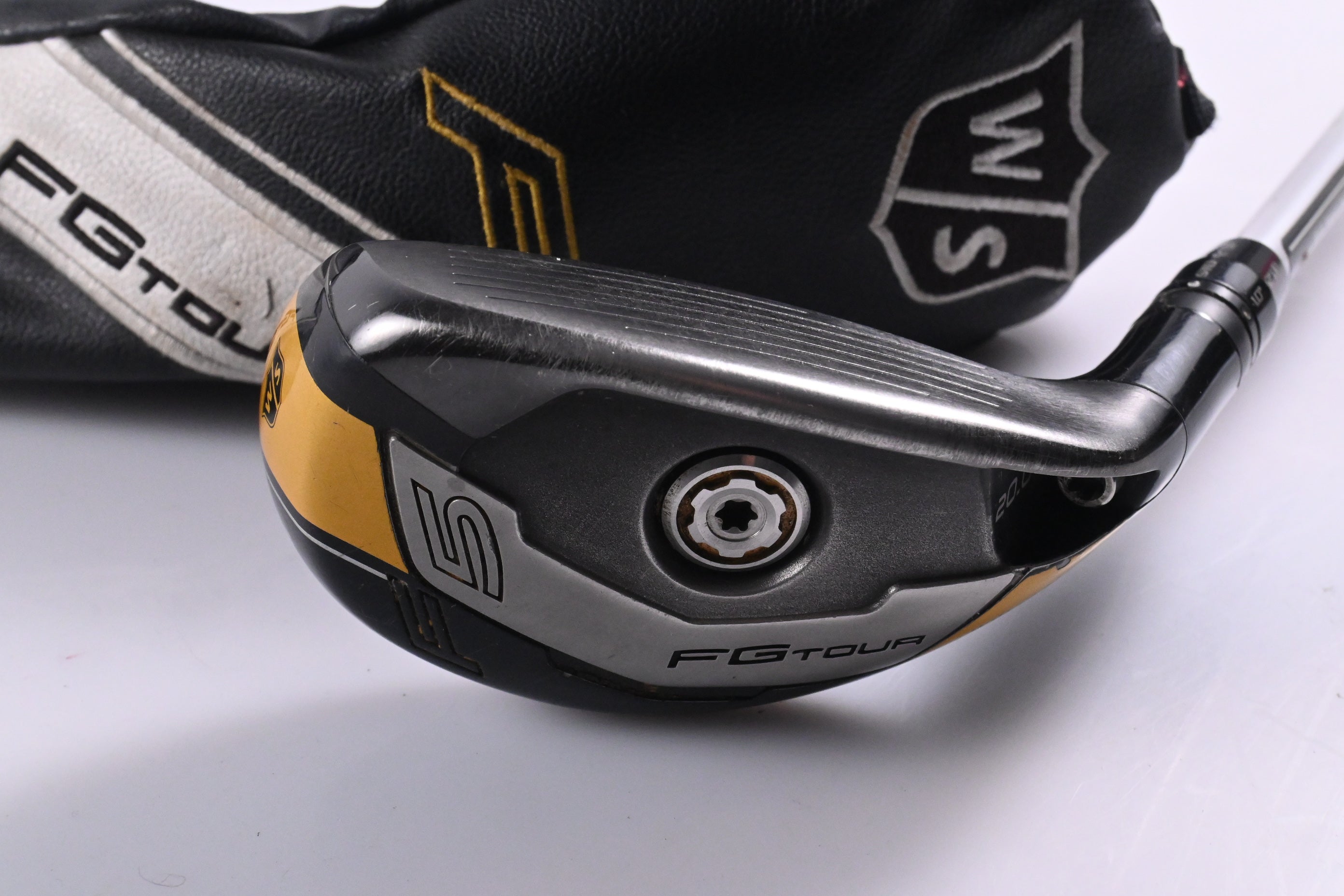 Wilson Staff FG Tour F5 #3 Hybrid / 20 Degree / Regular Flex Fubuki 80 Shaft