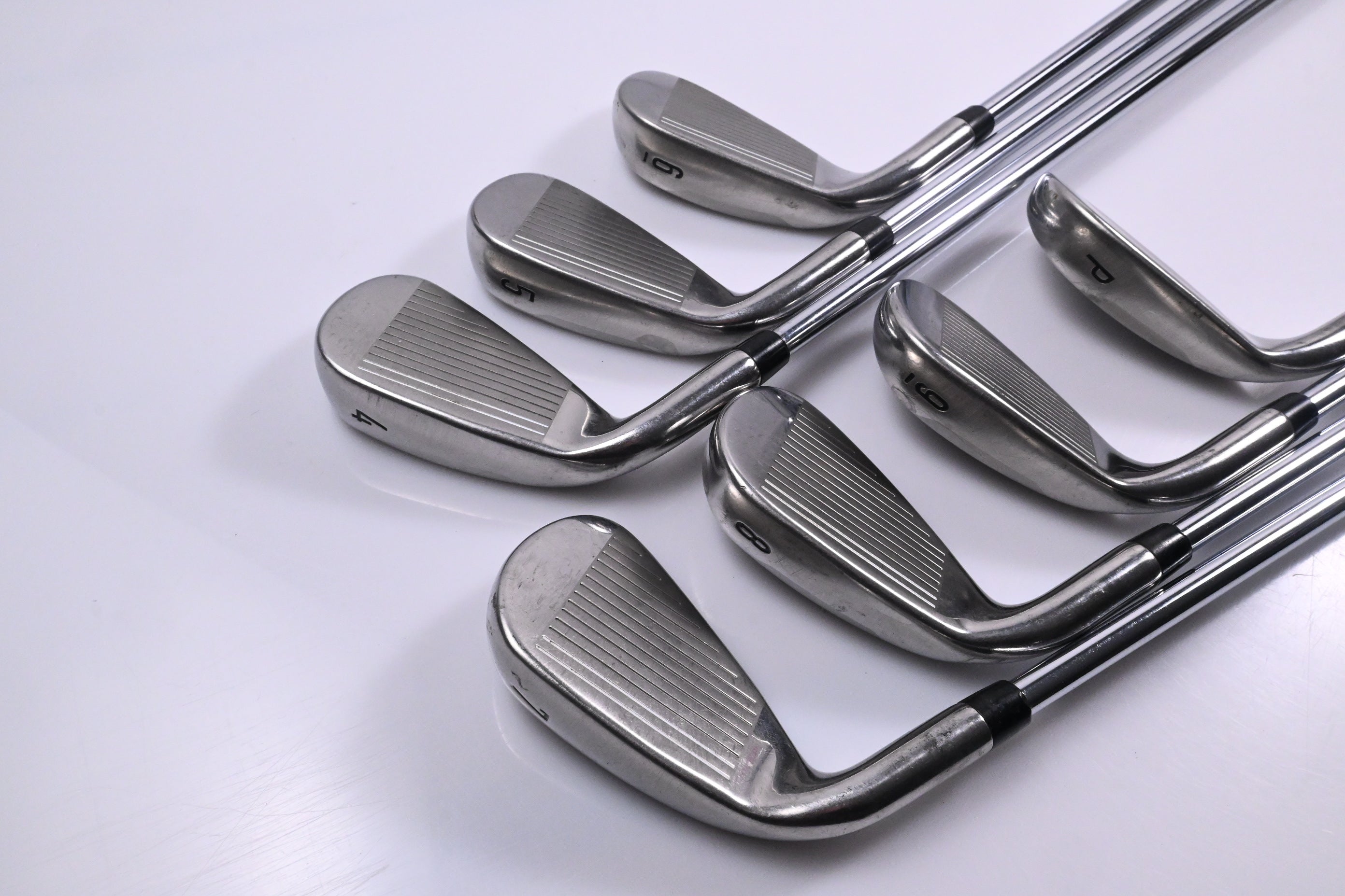 Callaway Rogue Irons / 4-PW / Regular Flex XP 95 R300 Shafts