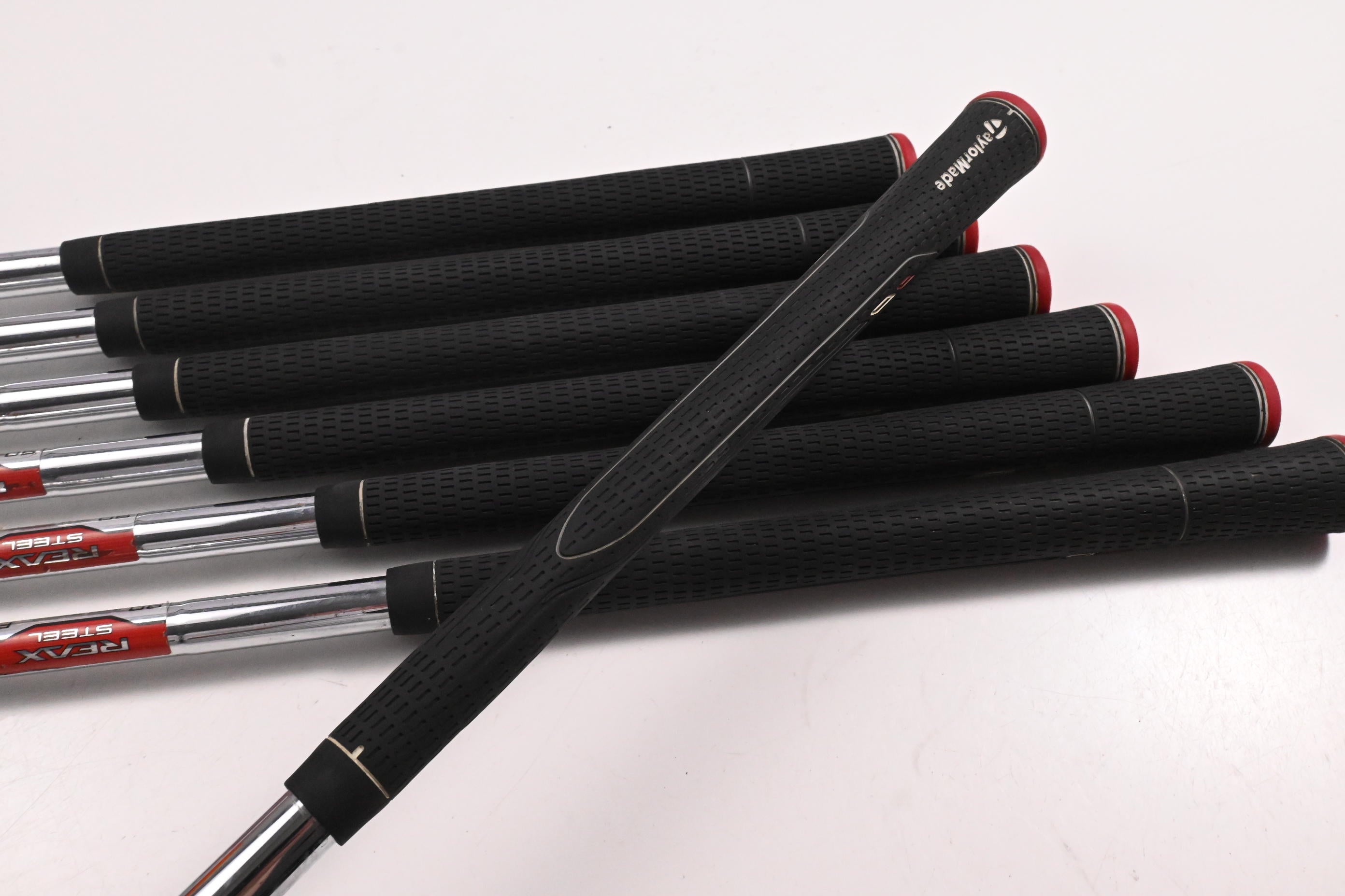 Taylormade RSi1 Irons / 4-PW / Regular Flex REAX Steel 90 Shafts