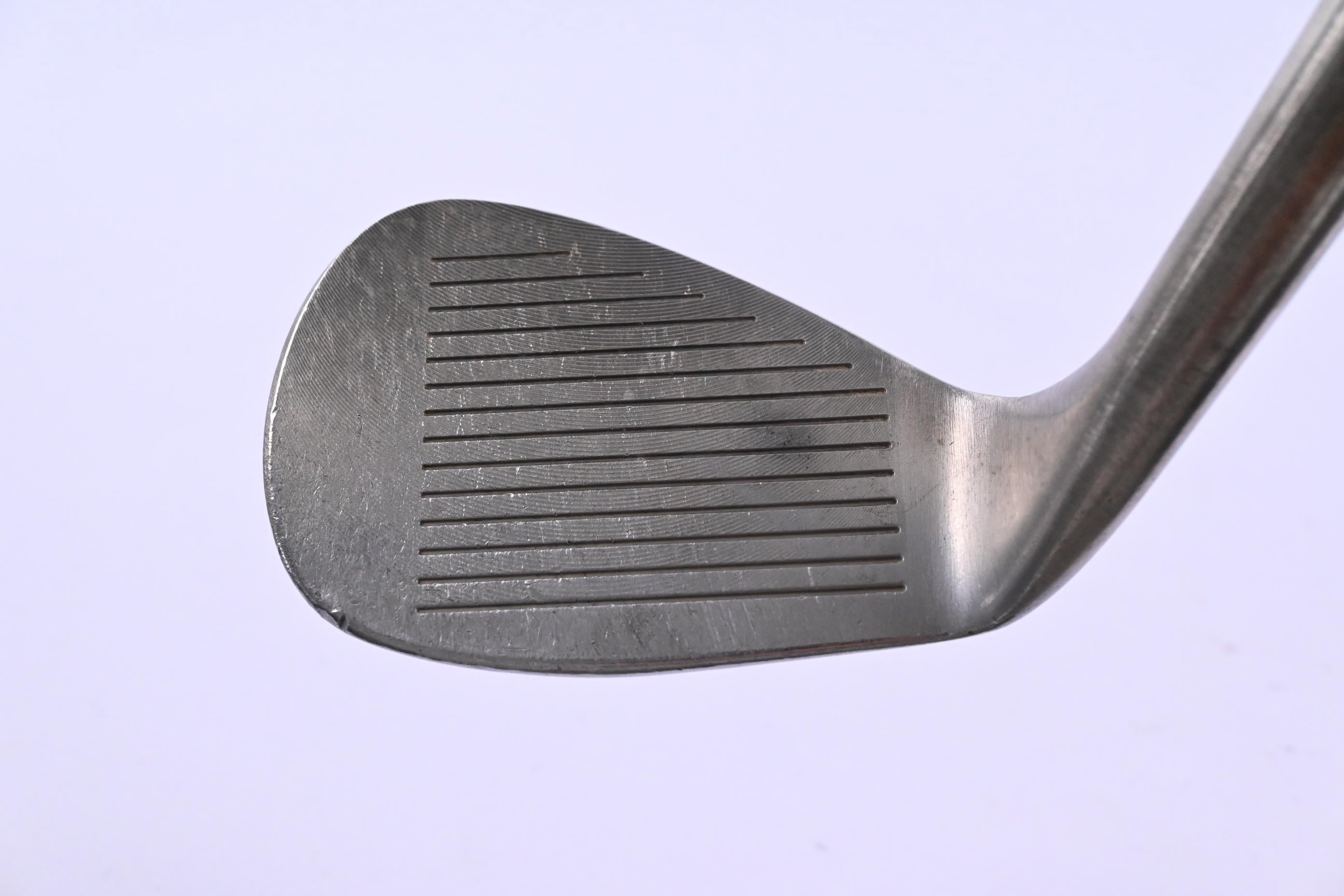 Handiworks Soft-Feeling Sand Wedge / 56 Degree / Senior Flex Hiskei Shaft