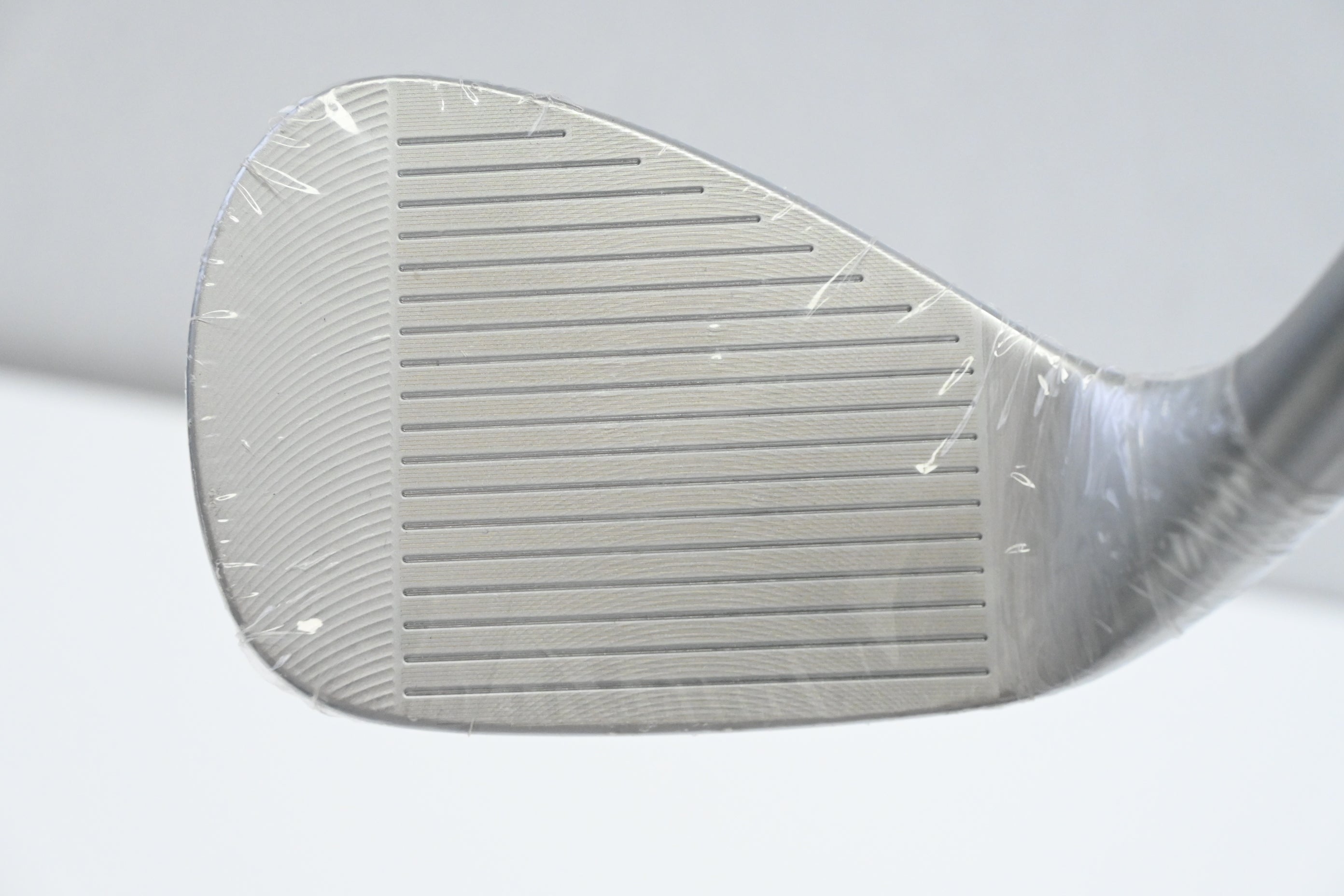 Cleveland RTX ZipCore Gap Wedge / 52 Degree / Wedge Flex Dynamic Gold Spinner