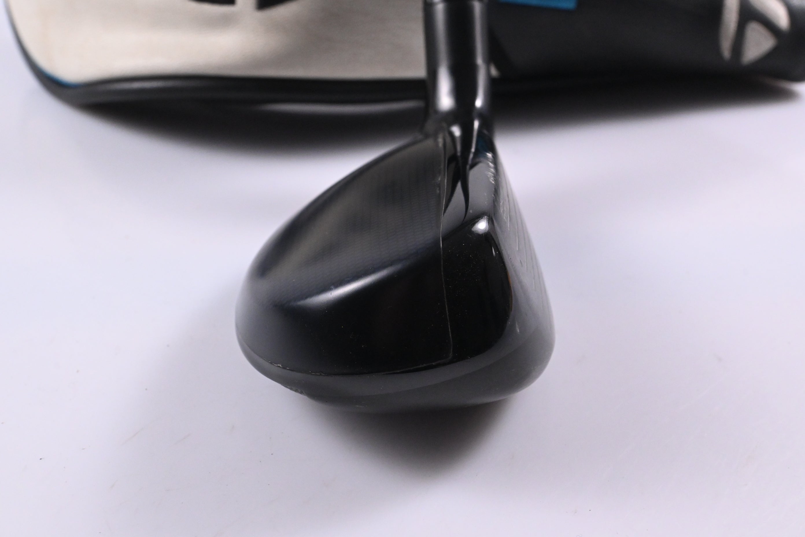 Taylormade SIM2 #3 Hybrid / 19.5 Degree / Stiff Flex Tensei AV Blue 80 HY Shaft