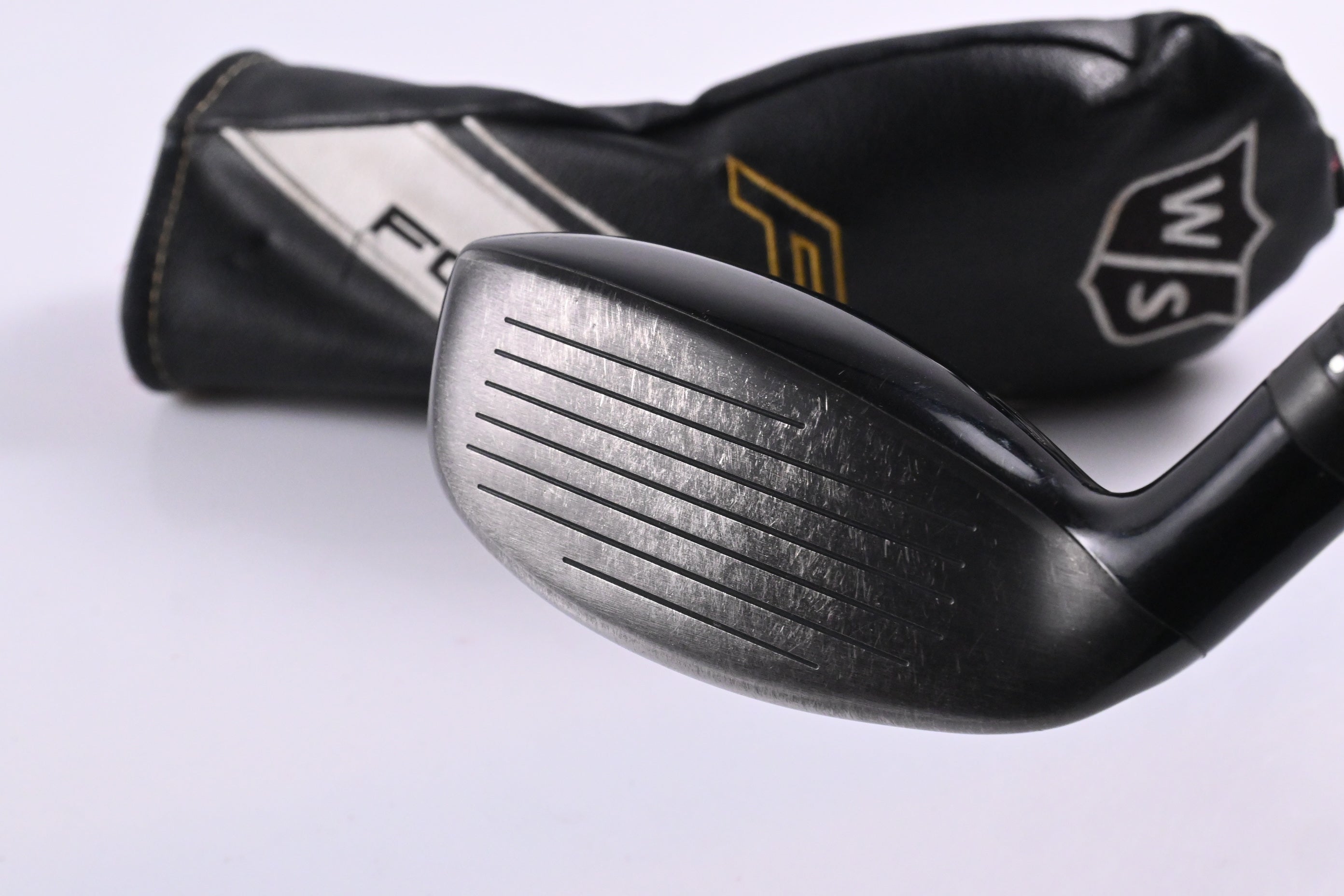 Wilson Staff FG Tour F5 #3 Hybrid / 20 Degree / Regular Flex Fubuki 80 Shaft