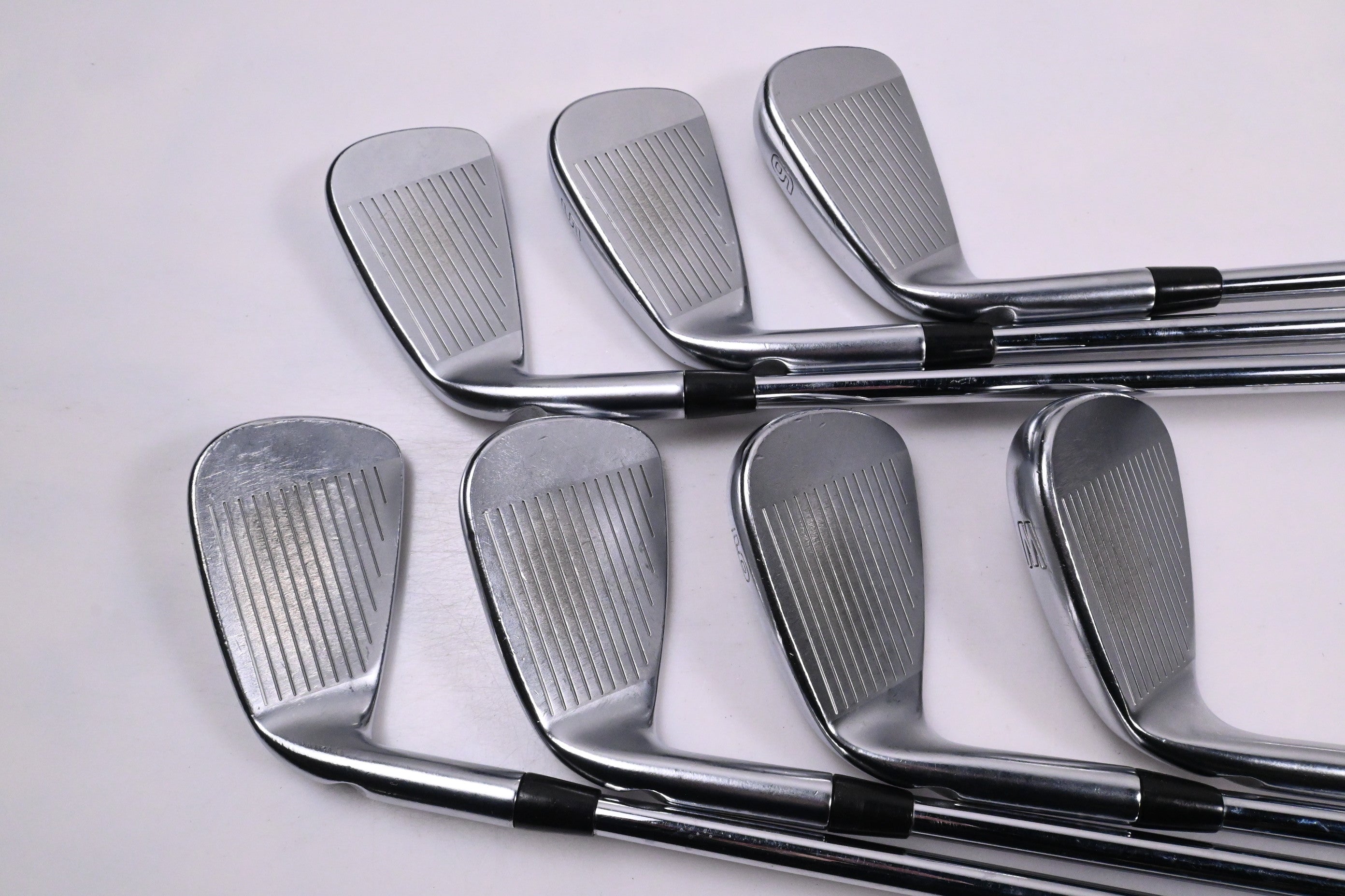 Ping i210 Irons / 4-PW / Black Dot / Stiff Flex Ping AWT 2.0 Shafts