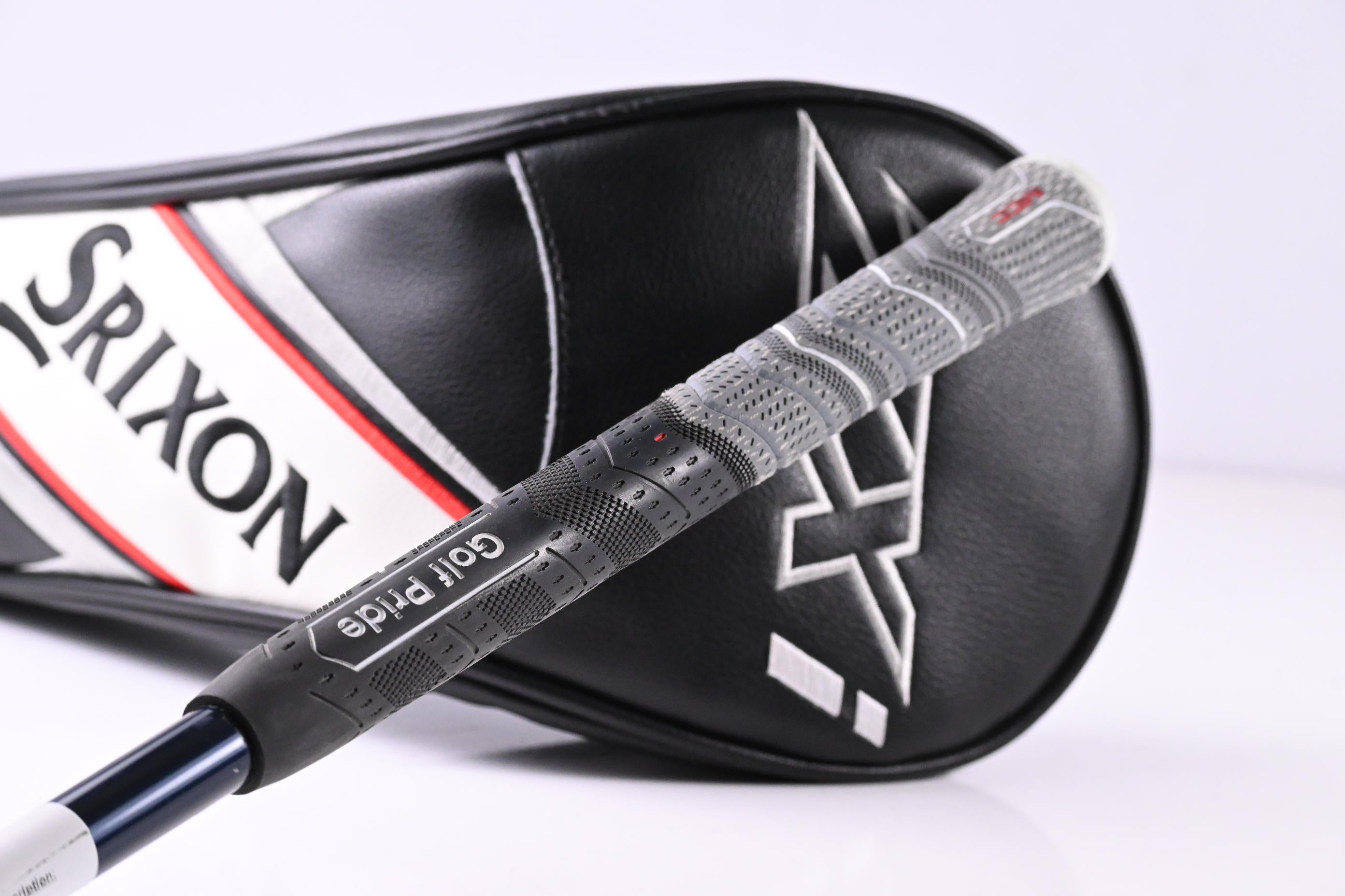 Srixon ZXi Driver / 10.5 Degree / Stiff Flex Fujikura Ventus TR Blue 6 Shaft