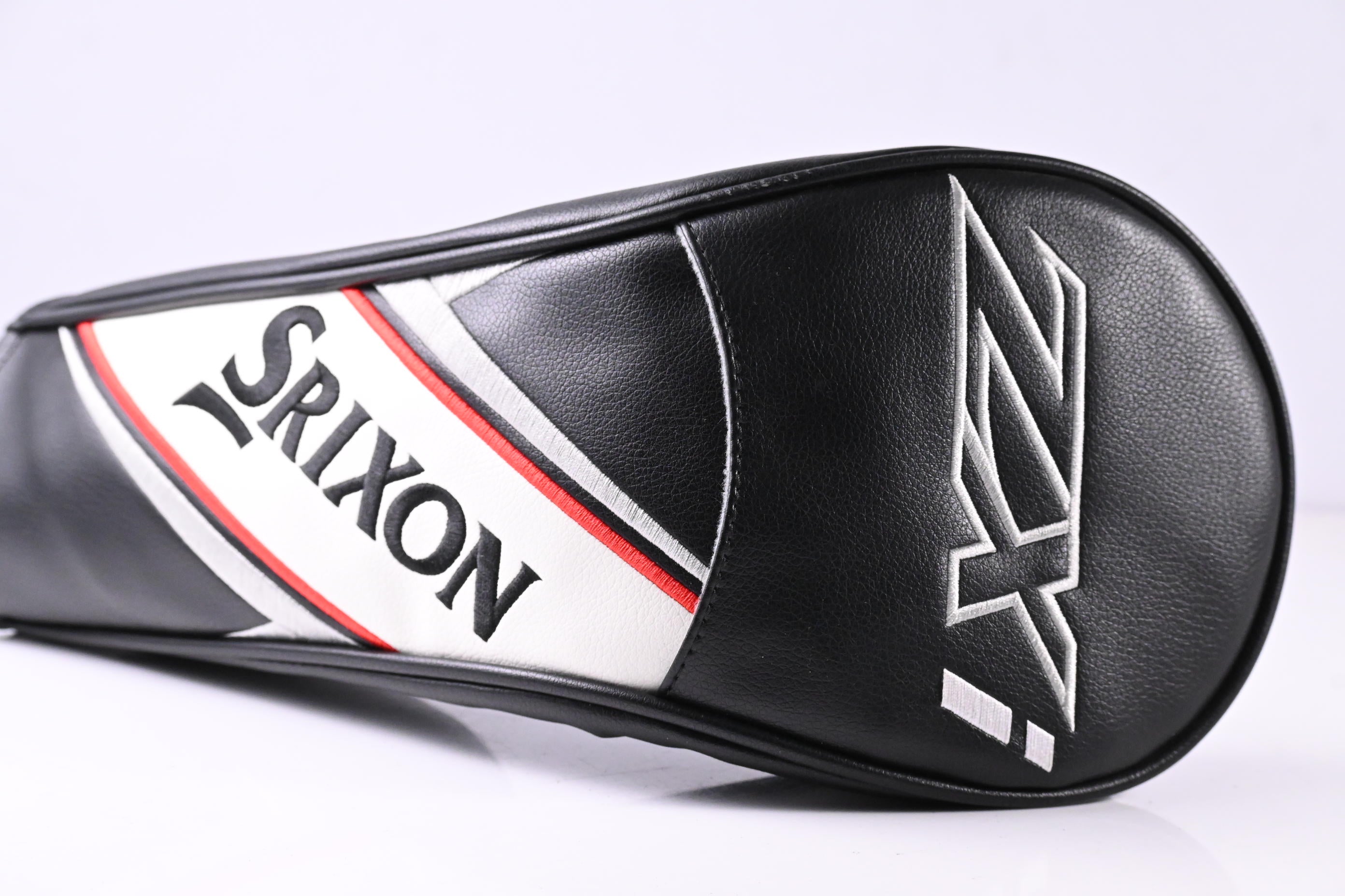 Srixon ZXi Driver / 10.5 Degree / Stiff Flex Fujikura Ventus TR Blue 6 Shaft