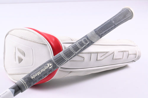 Ladies Taylormade Stealth #5 Wood / 19 Degree / Ladies Flex Aldila Ascent 45
