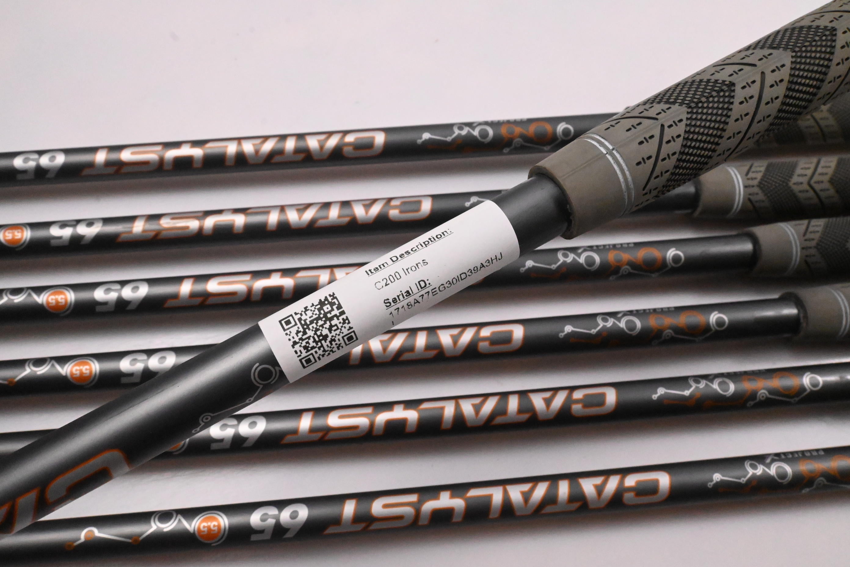 Wilson C200 Irons / 4-PW / Regular Flex Project X Catalyst 65 Shafts