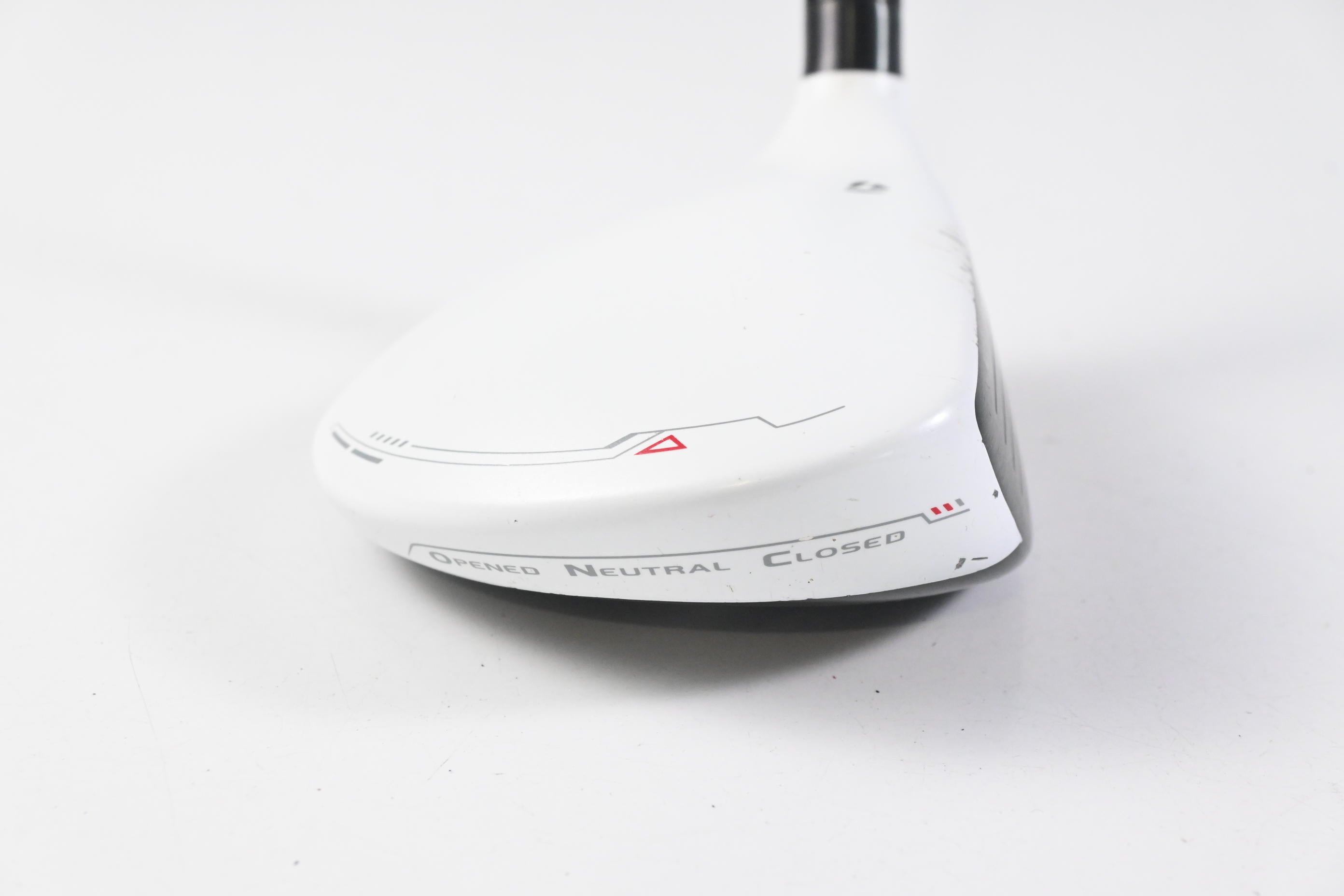 Taylormade R11 #3 Wood / 15.5 Degree / Stiff Flex Fujikura Blur 70 Shaft