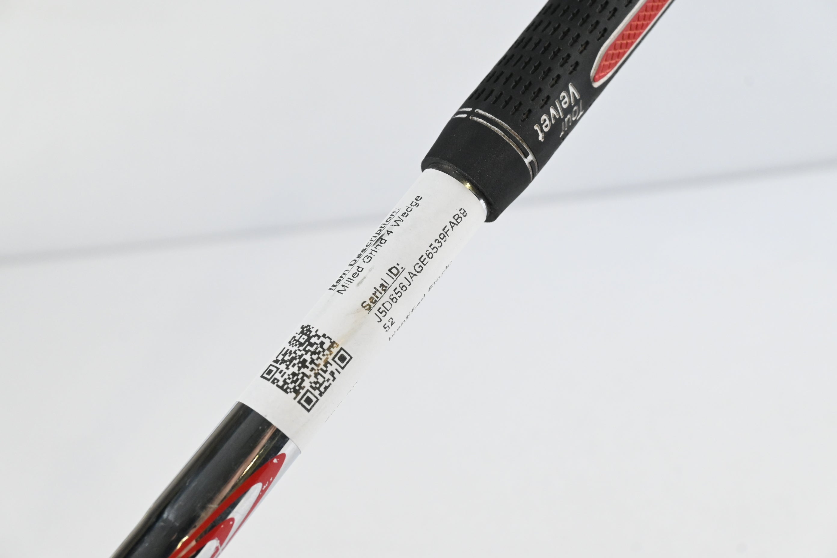 Taylormade Milled Grind 4 Gap Wedge / 52 Degree / X-Flex N.S.Pro Modus3 Tour 120