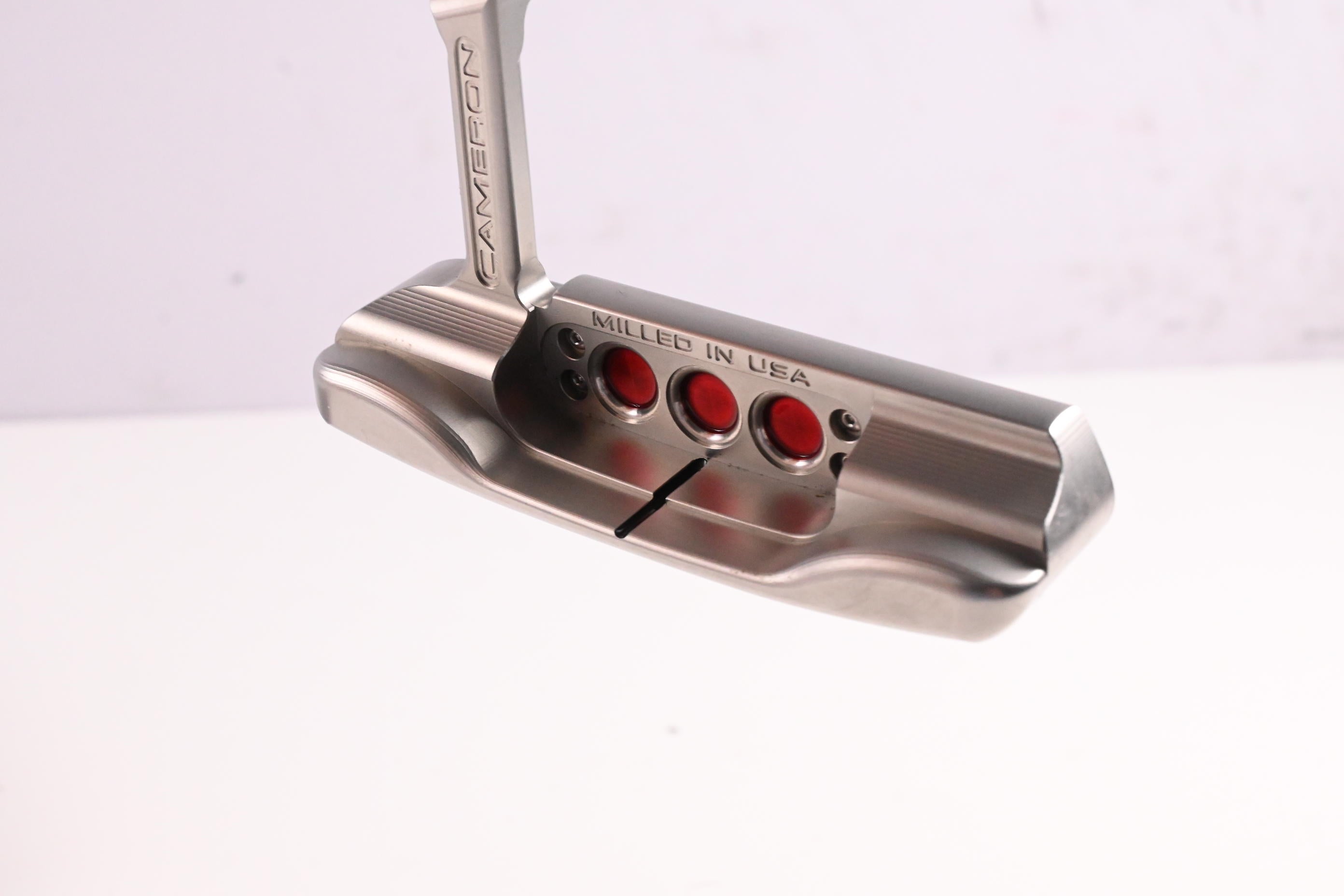 Scotty Cameron 2025 Studio Style Newport Putter / 34 Inch