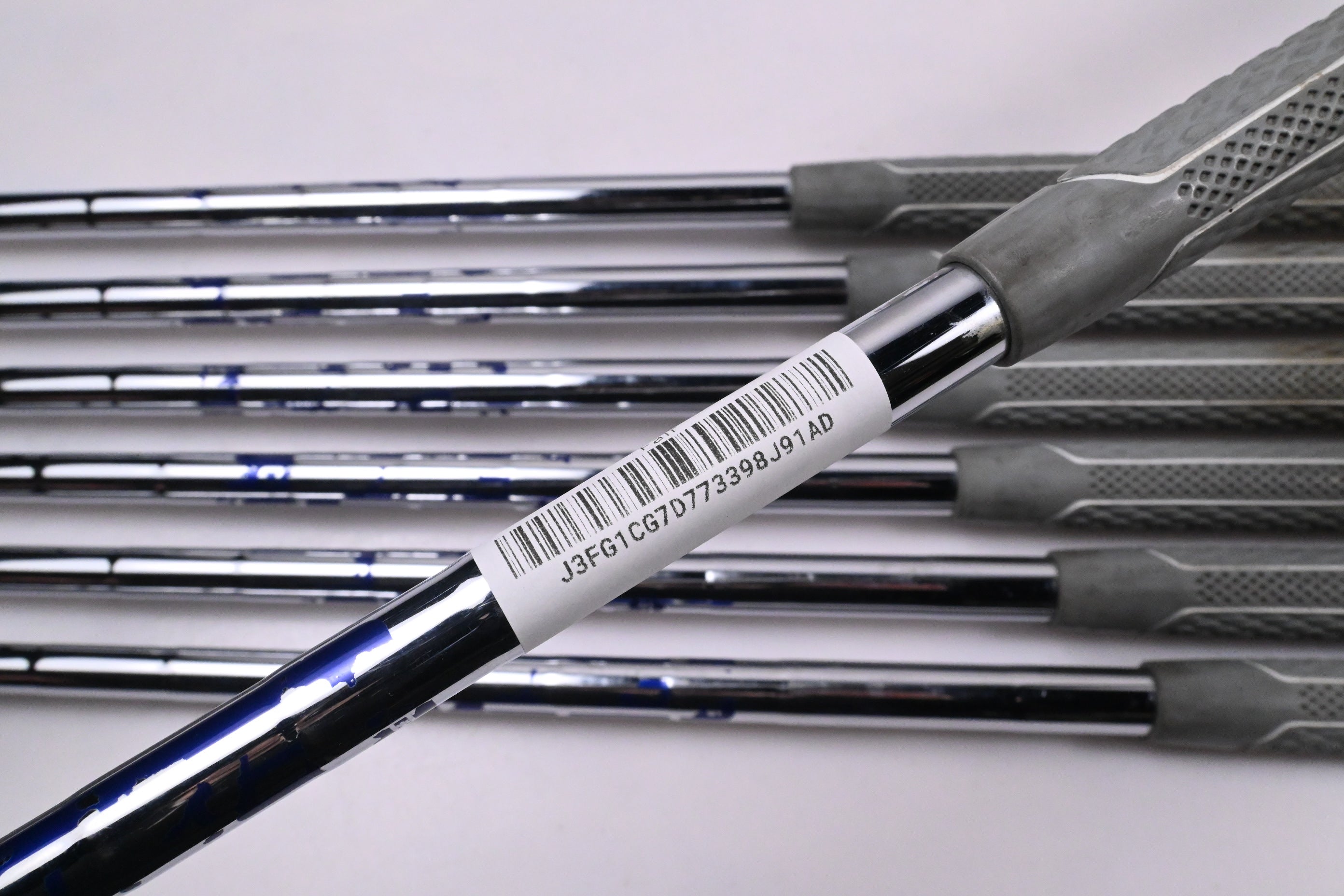 Ping i210 Irons / 4-PW / Black Dot / Stiff Flex Ping AWT 2.0 Shafts