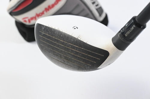Taylormade R11 #3 Wood / 15.5 Degree / Regular Flex Fujikura Blur 70 Shaft